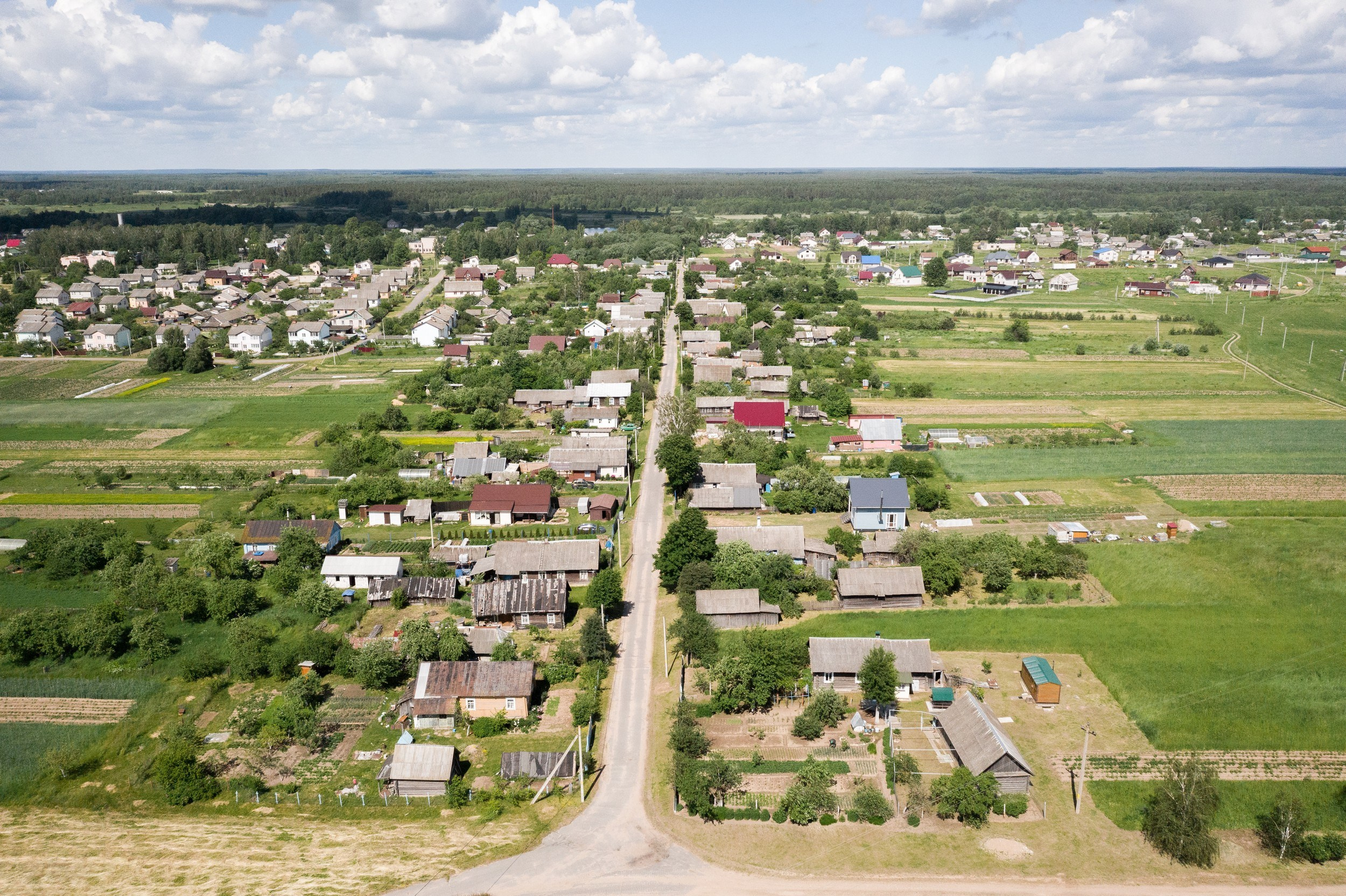 Home.land. Künstler Verstecktoff