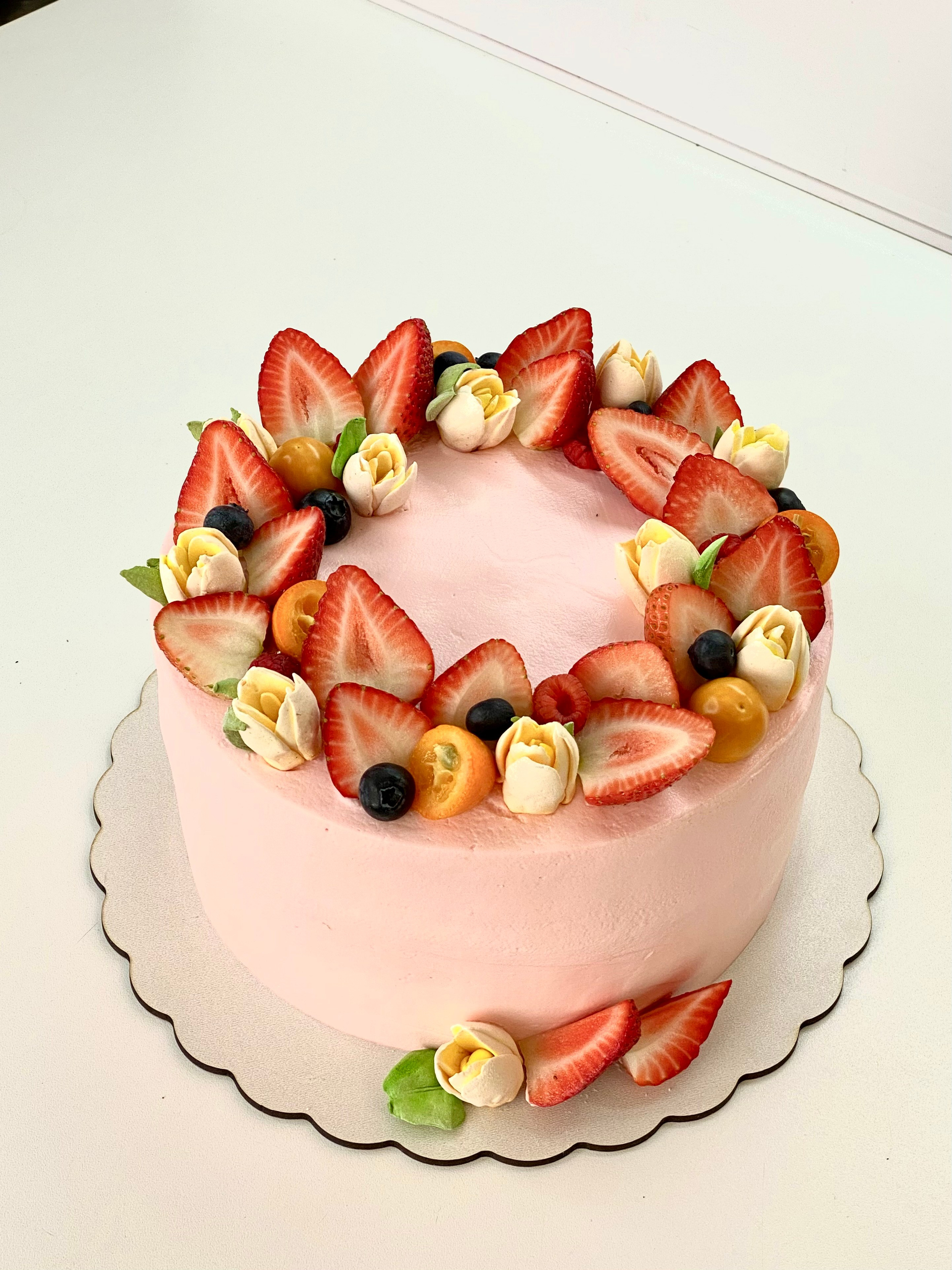 Торты. Katyasugarsugar капкейки, зефир, торты Москва