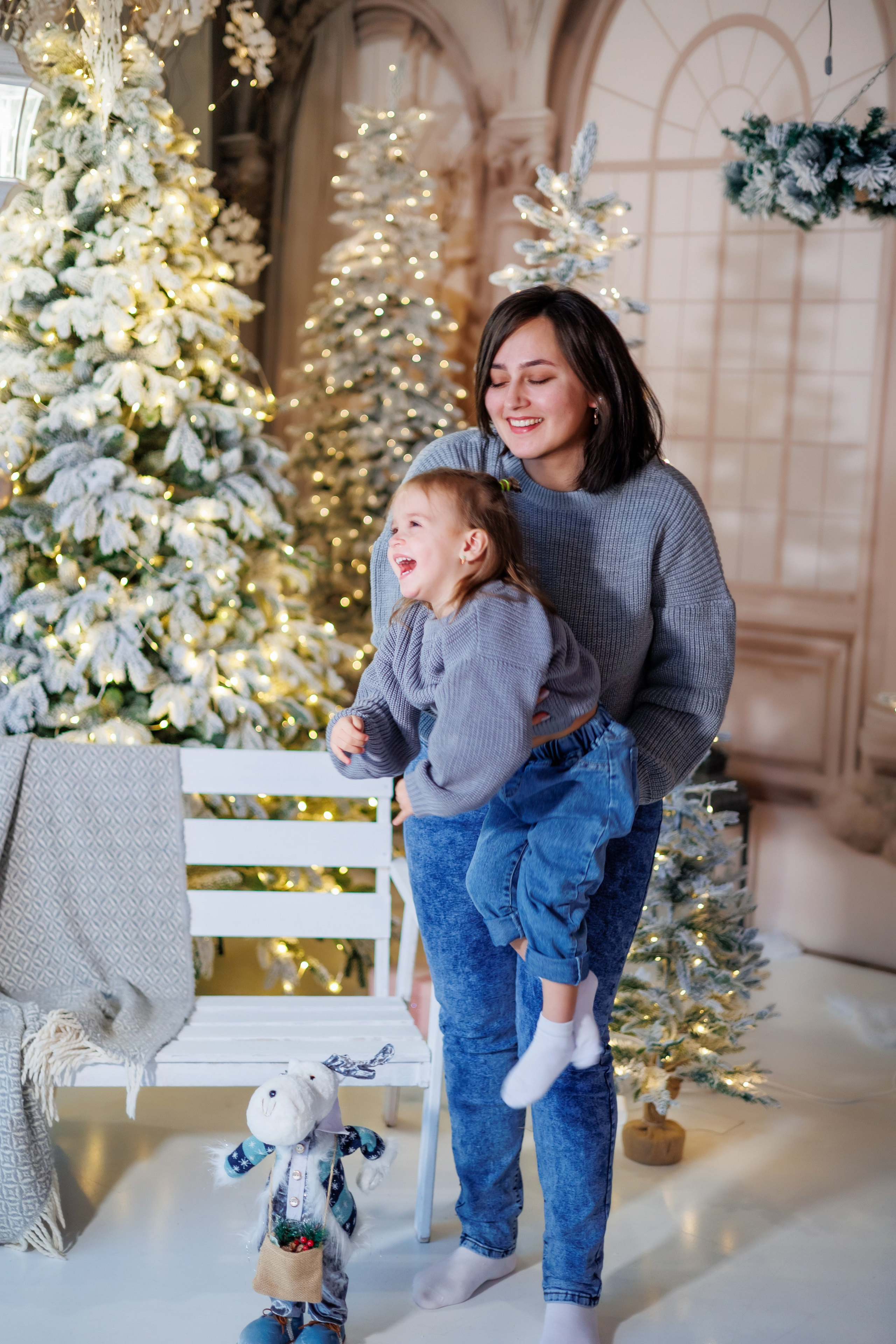 Дарья с детками Новый год25. Свадебный и семейный фотограф в Армавире