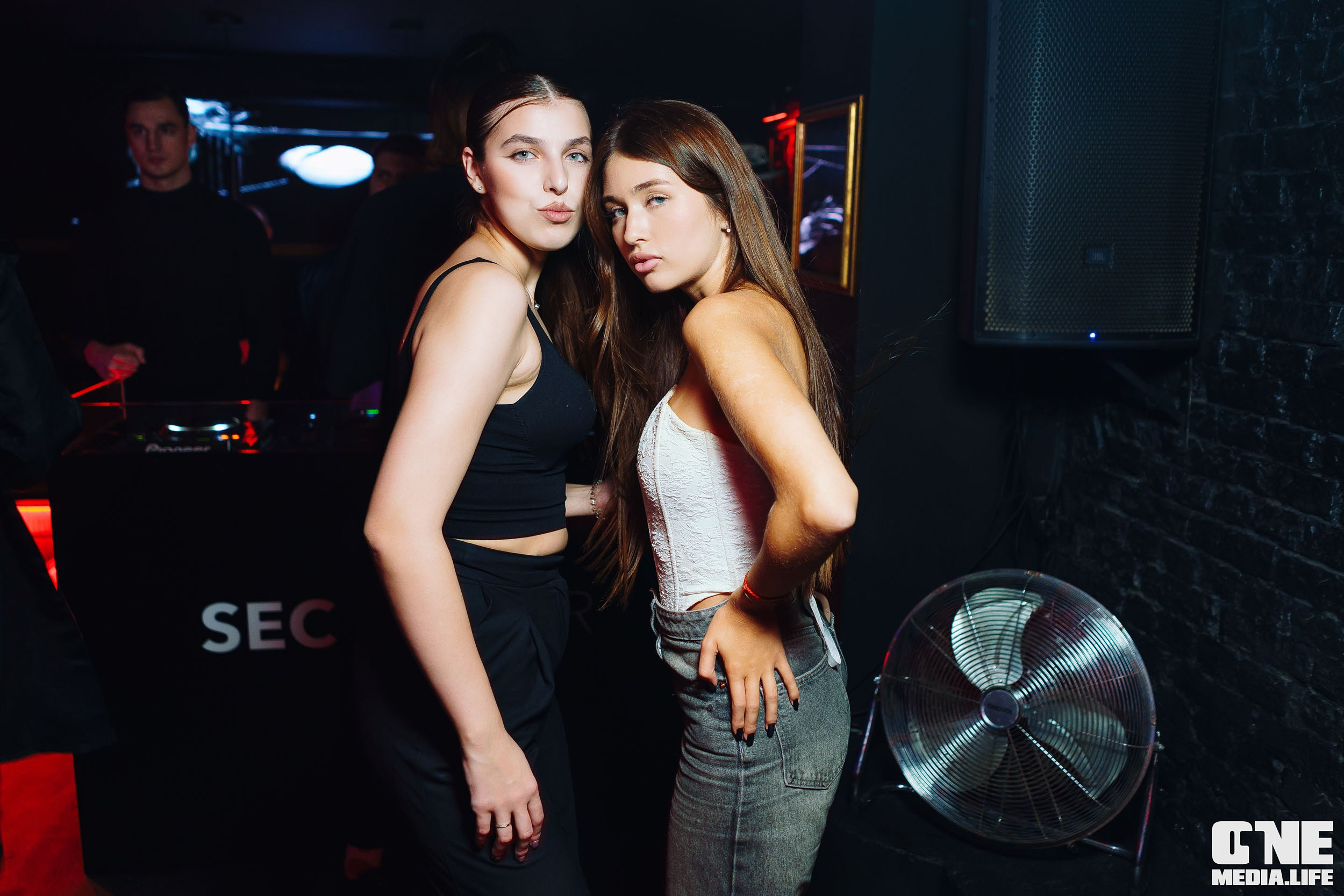 Фоторепортаж из Secret Bar. One Media Life: фоторепортажи, фотоотчеты с мероприятий и заведений