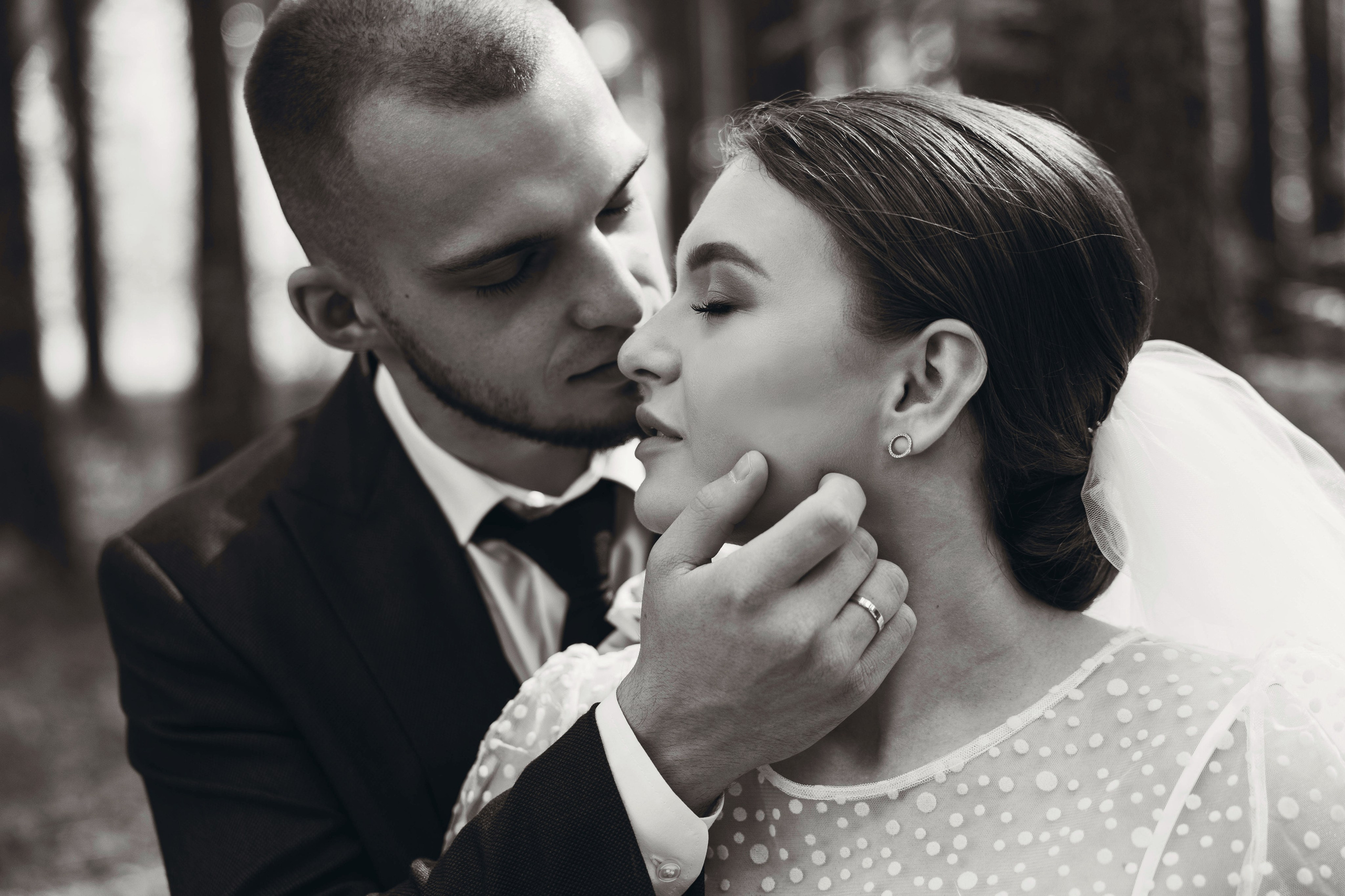 Никита и Ульяна (максимальный — Винотека). Свадебный и семейный фотограф в городе Сургуте Стерликова Светлана