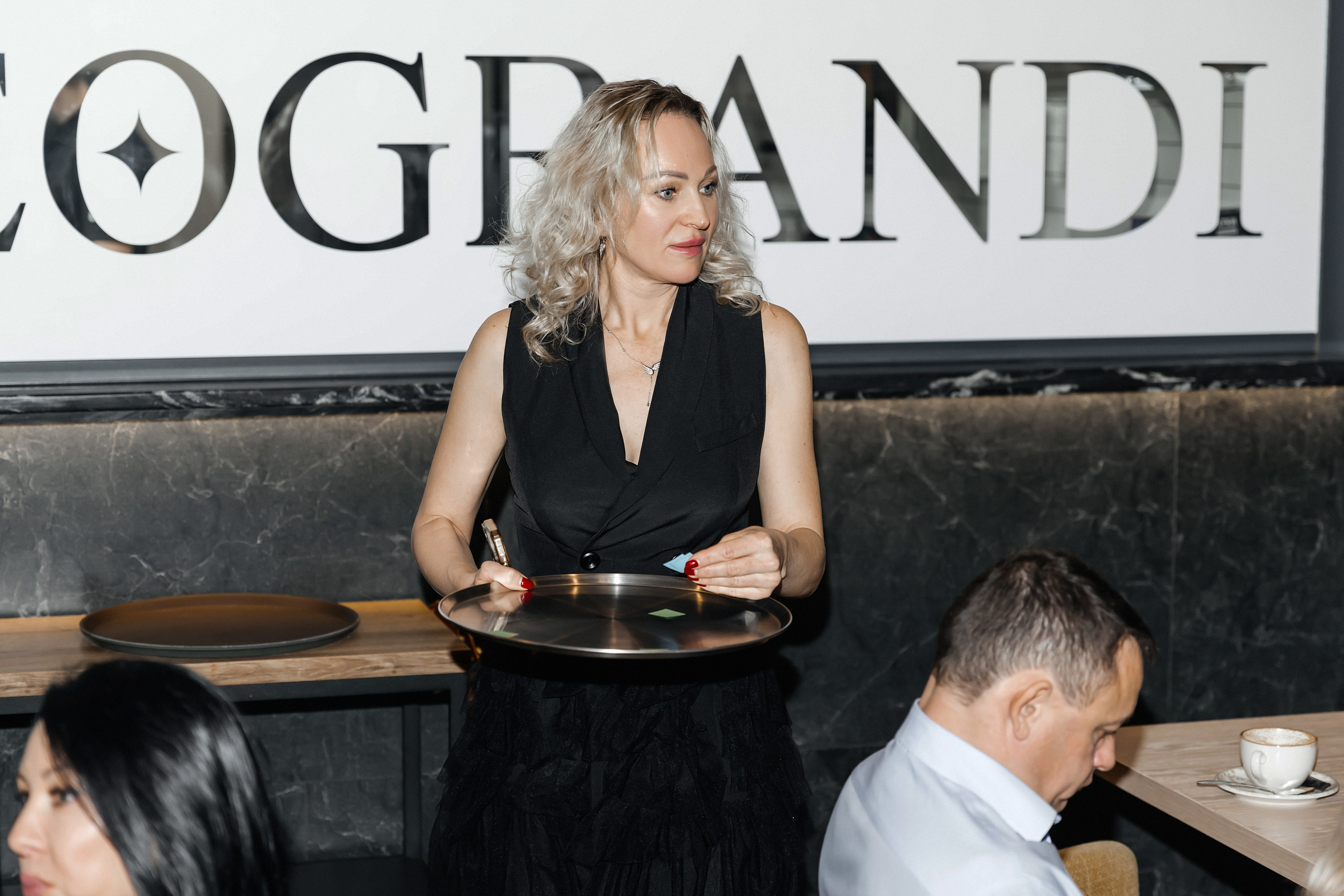 Творческий вечер «Юные таланты» в ресторане Геогранди. Фотограф и Видеограф в Краснодаре Юлия Солодченко