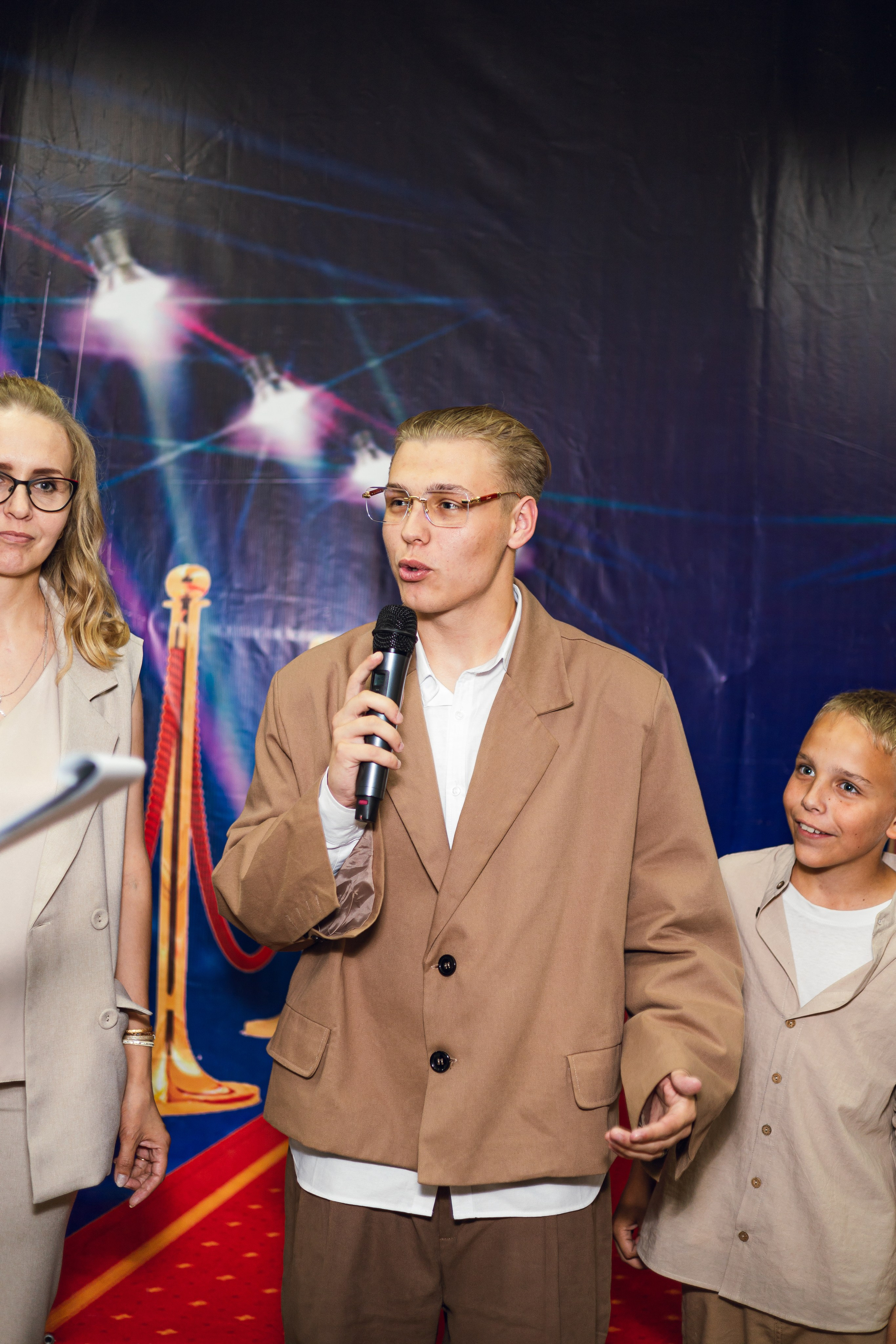 3 школа. Фотограф и видеограф в Бугульме Аня Трутнева