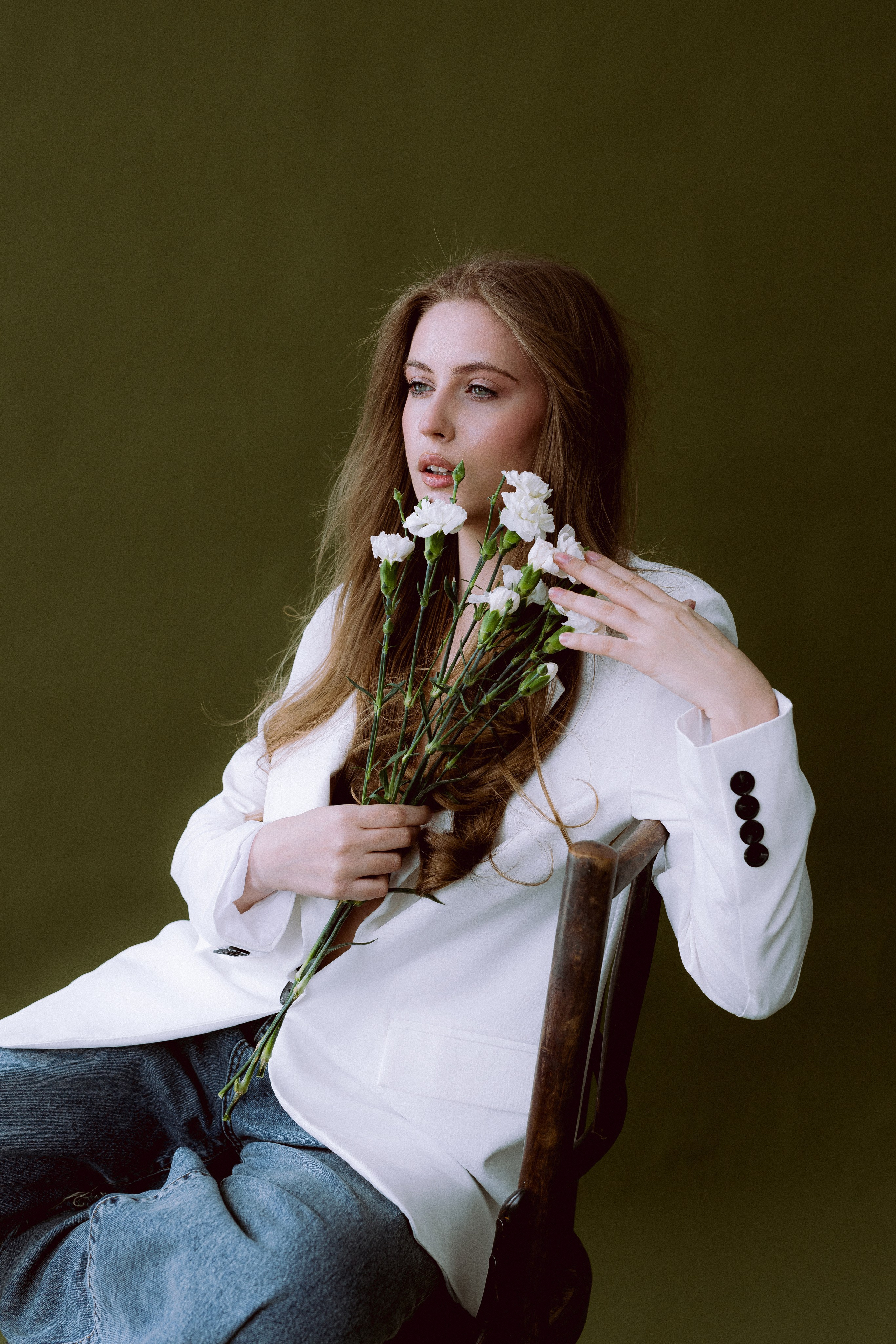 ЦВЕТОЧНАЯ ЭСТЕТИКА — СТУДИЙНЫЙ ПОРТРЕТ. Портретный, семейный и репортажный фотограф в Ставрополе Ульяна Доценко