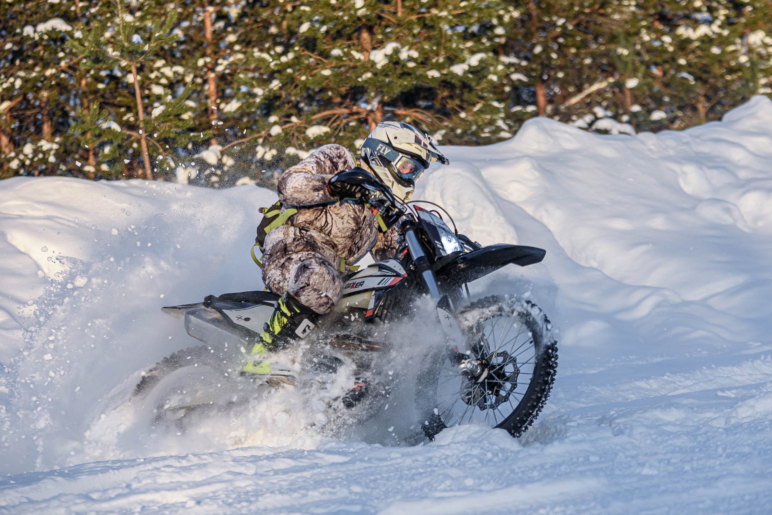Дима. Зимний прохват. Мотофотограф в Нижнем Новгороде Динара Зуйкова