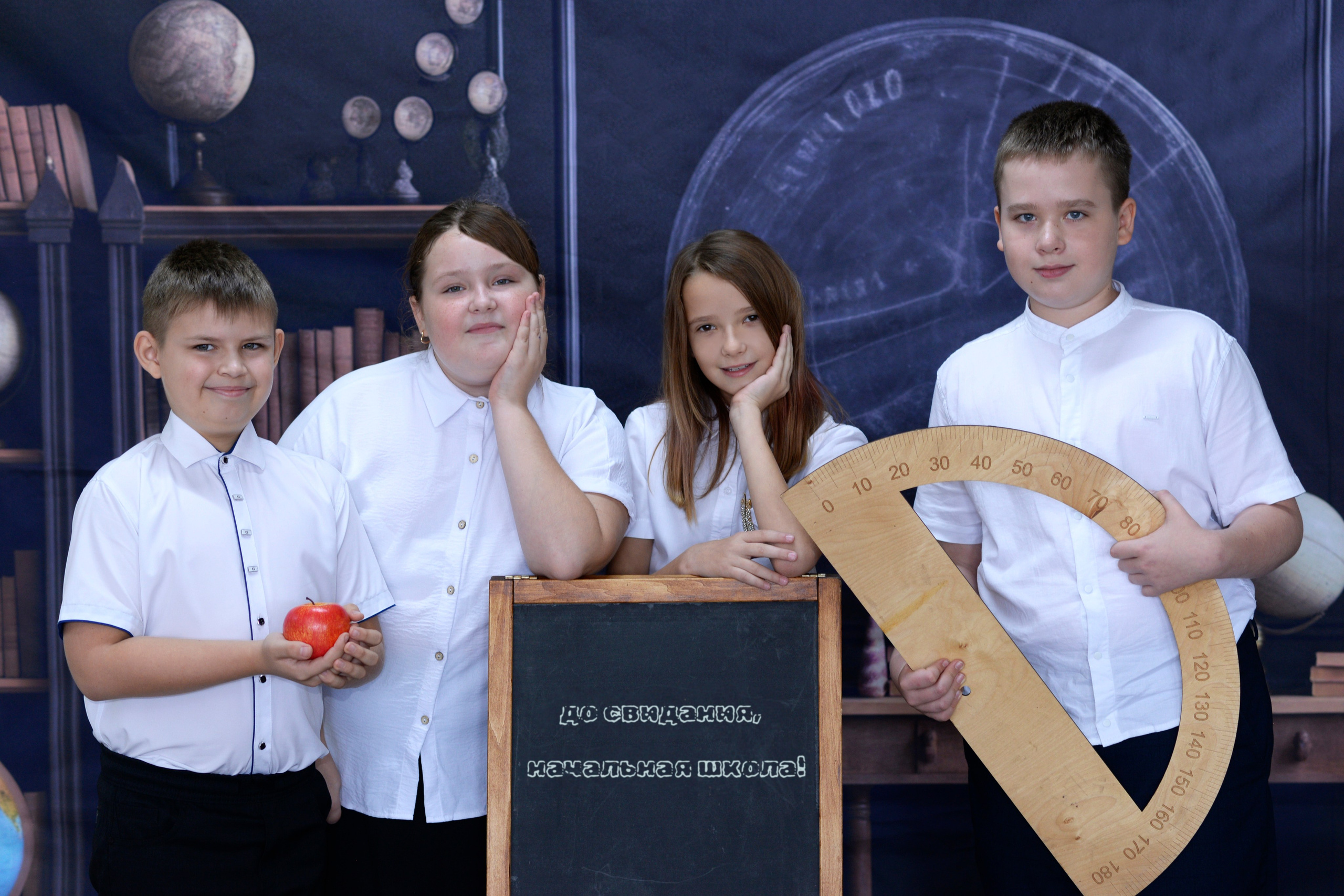 Примеры съемочных дней выпуск 2025-2026. Фотограф в Приморско-Ахтарске — Свадьбы, Школы, Фотоальбомы