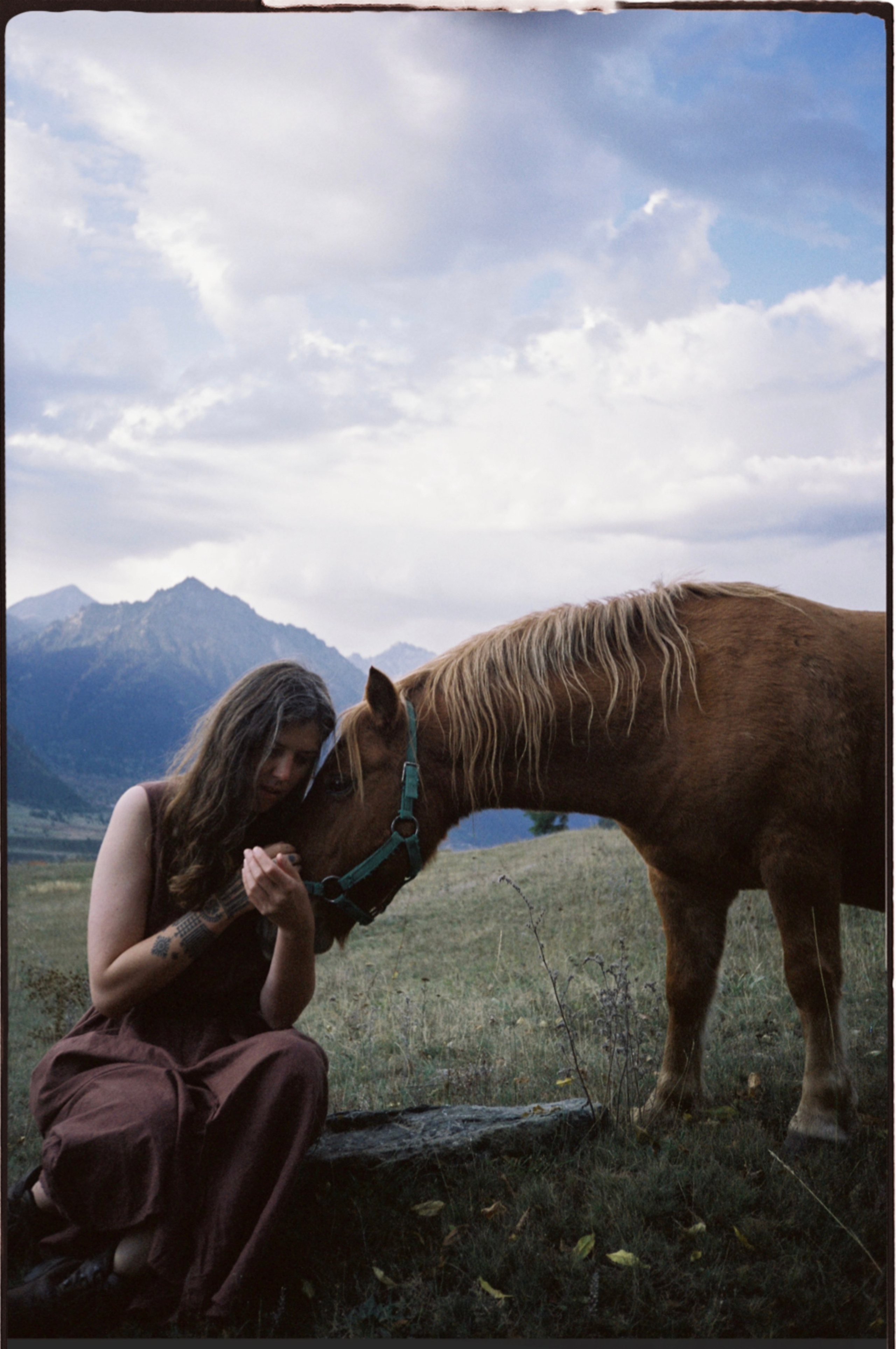 Elena Raya • Photographer