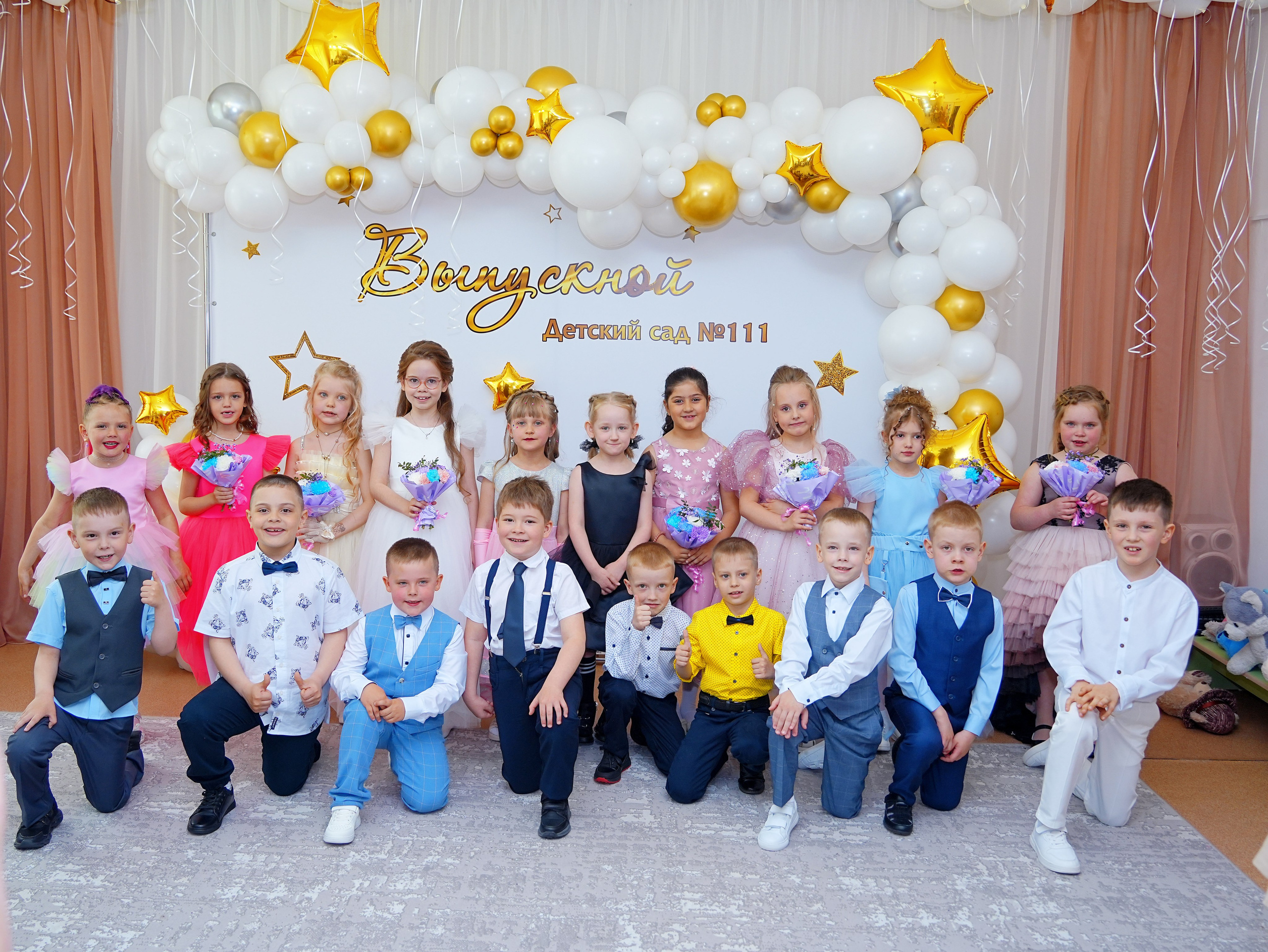 Фотосъемка видеосъёмка фотограф видеооператор новогодних утренников  в. Фотограф, видеооператор Нина Коршунова