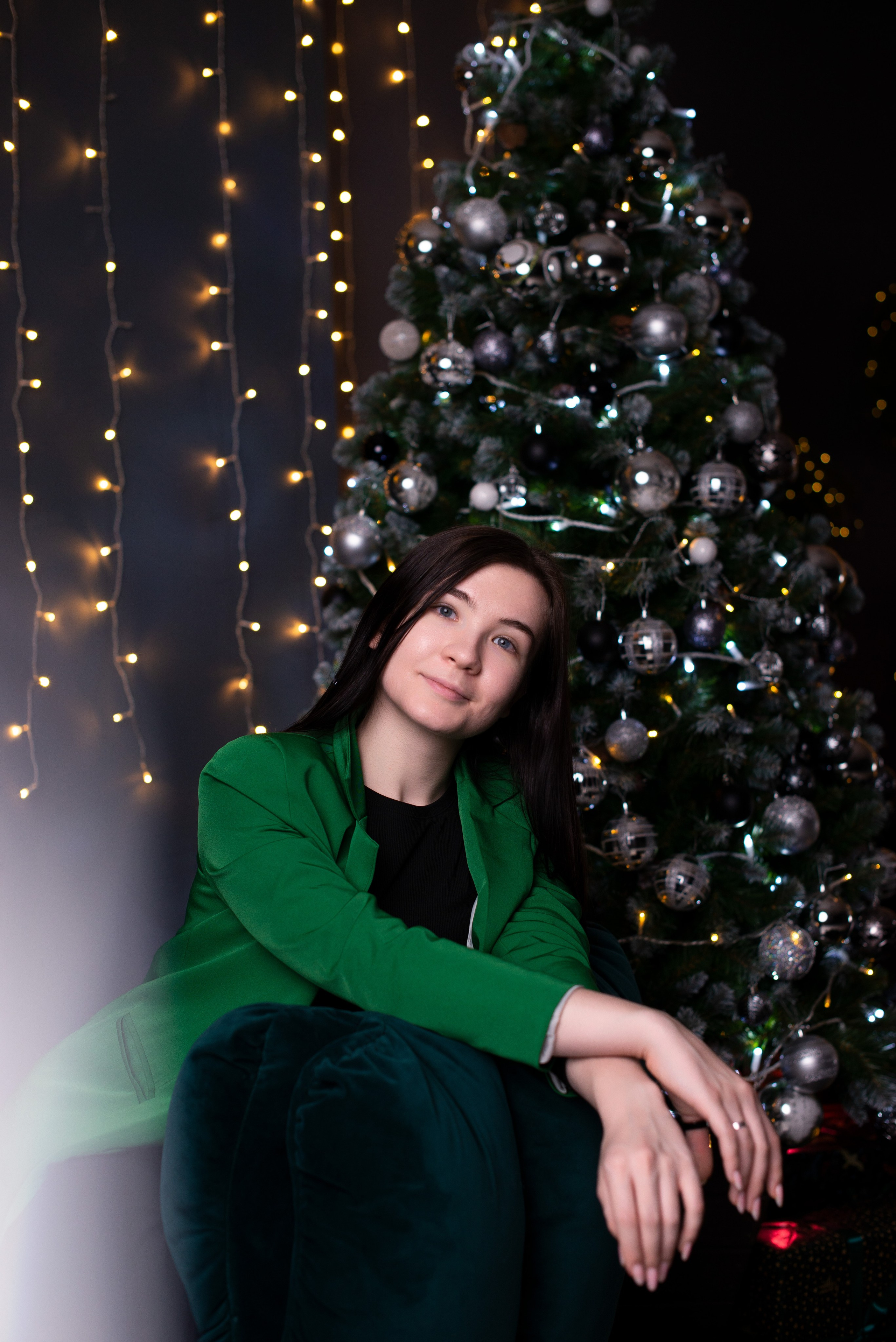 Юлечка в новогодней локации. Творческий фотограф Вологда