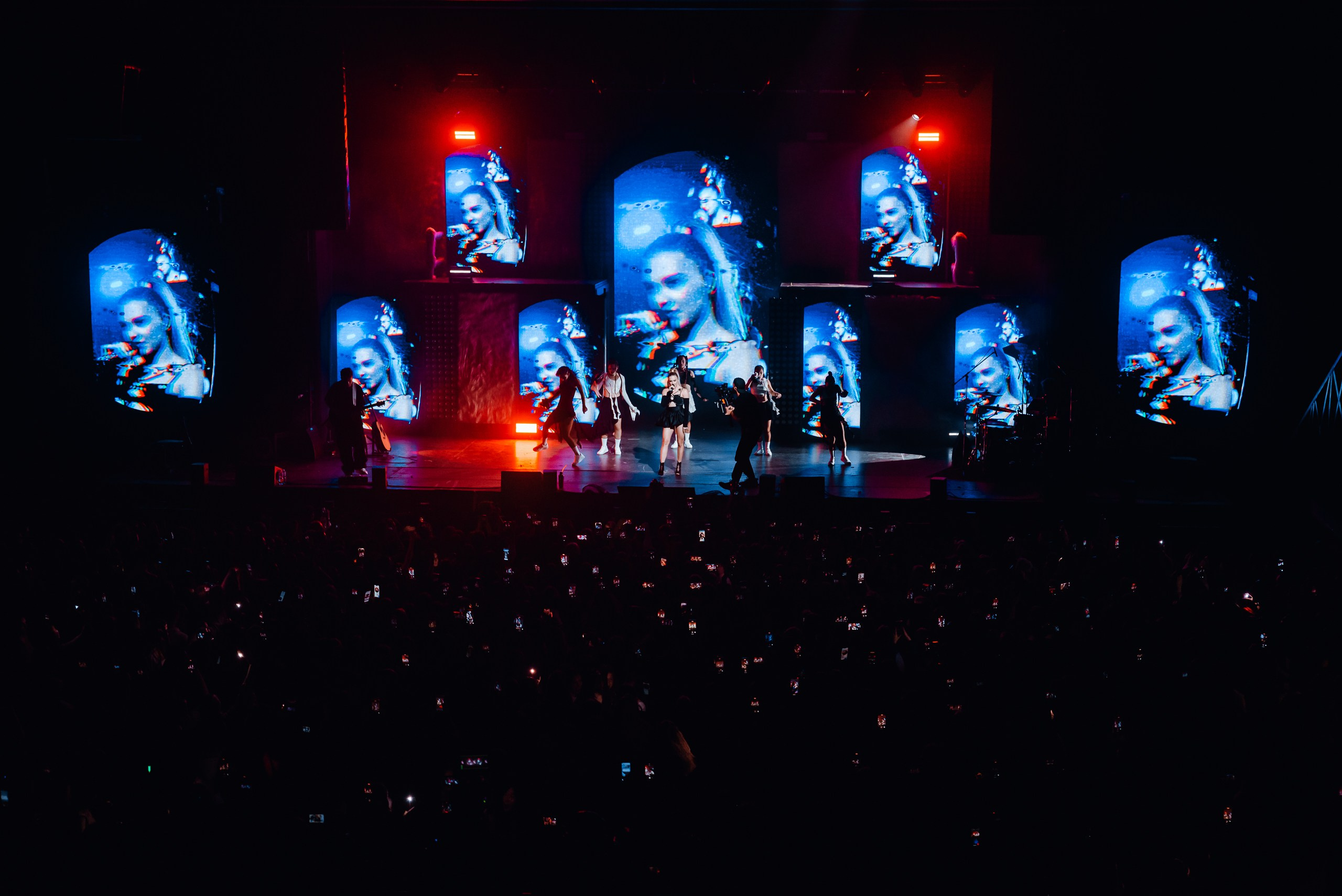 Katya Adushkina / 2023. OOPS