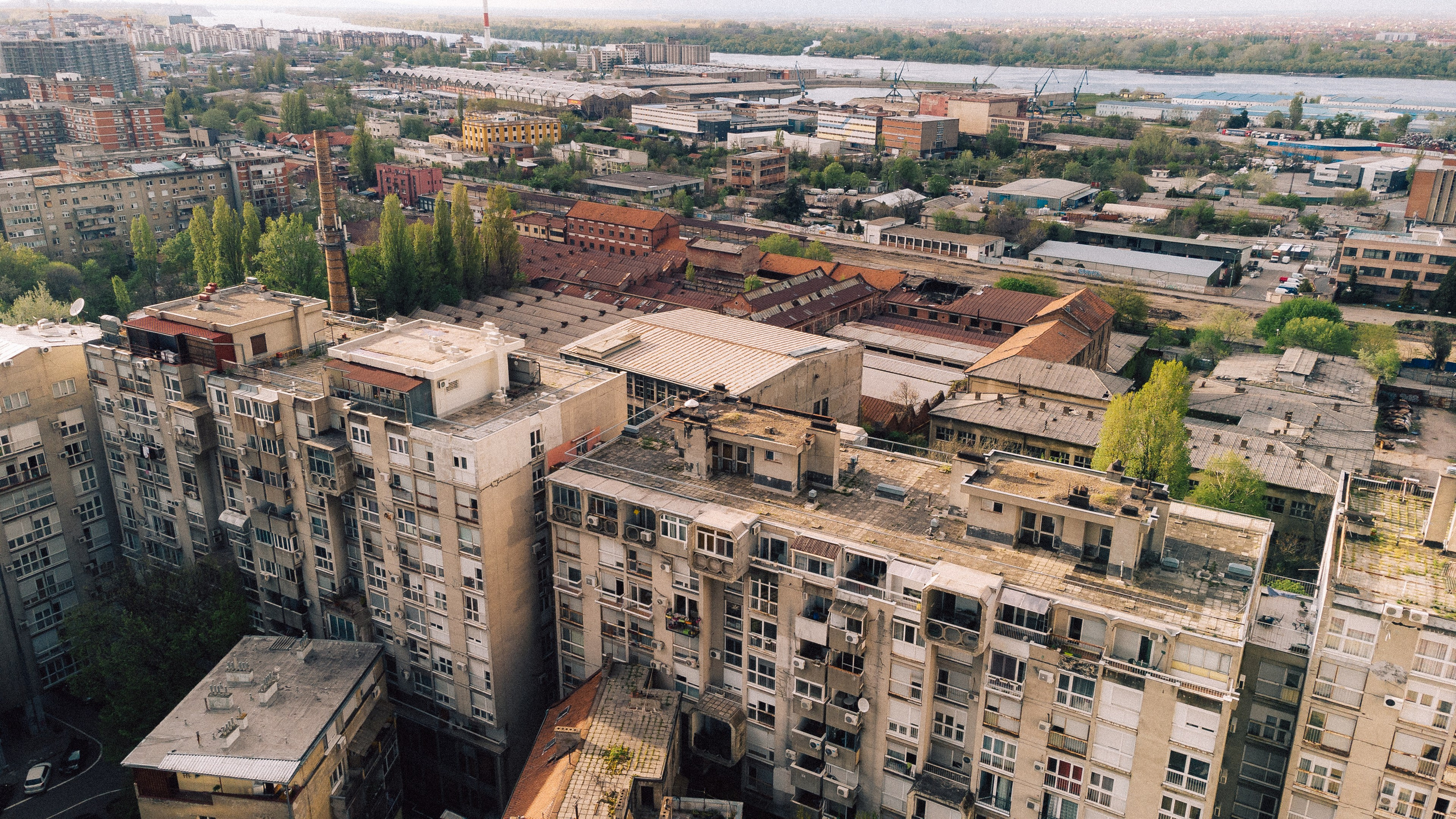 Urban and Street. Oleg Kozachok — Photographer with Protanopia | Portraits, Texture & Light