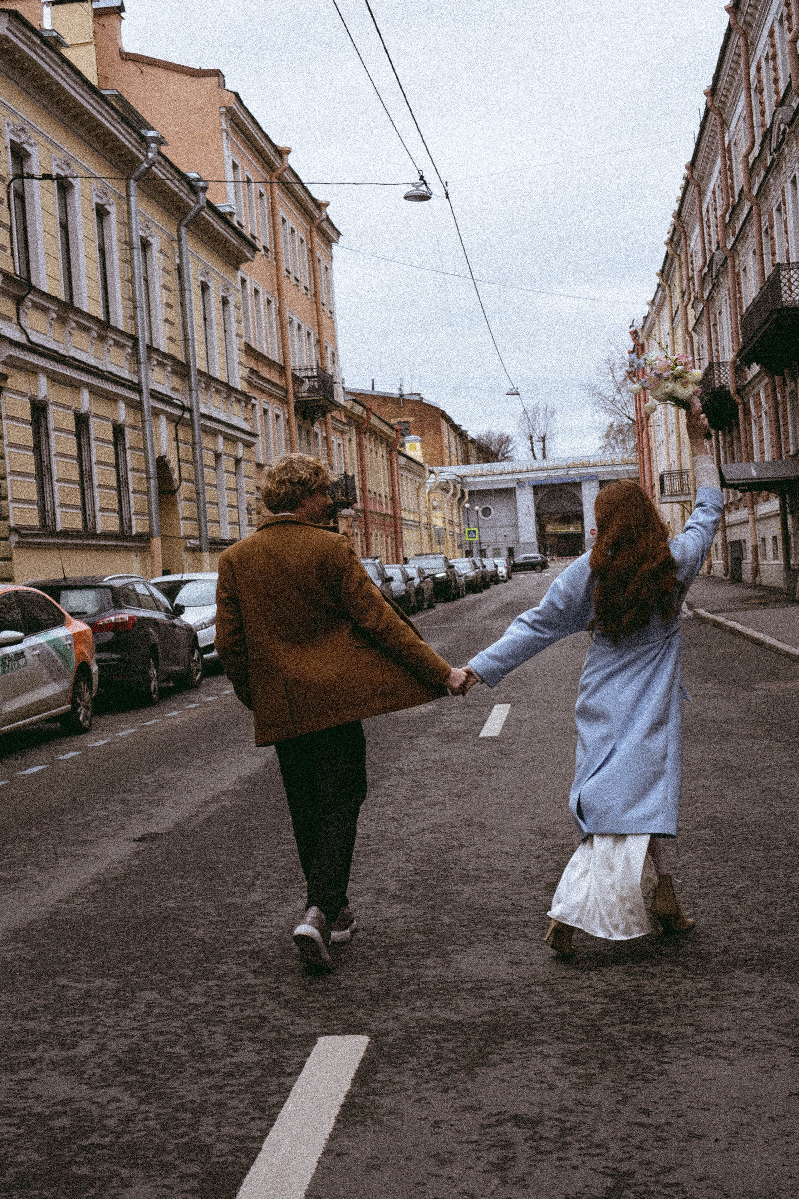 СВАДЕБНАЯ СЬЕМКА В ОТЕЛЕ. СБОРЫ ЖЕНИХА И НЕВЕСТЫ И ТАКЖЕ ТОР И ПОДГОТОВКА К ПРОГУЛКЕ И ПРОГУЛКА ПО ПЕТРОГРАДКЕ. Профессиональный фотограф, Санкт-Петербург — Виктория Богомолова