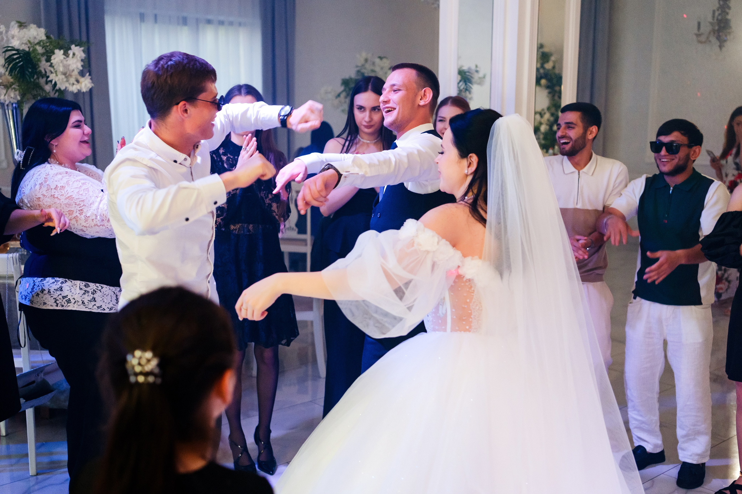 Тазабег и Диана. Свадебный фотограф | репортаж | праздники | крещение