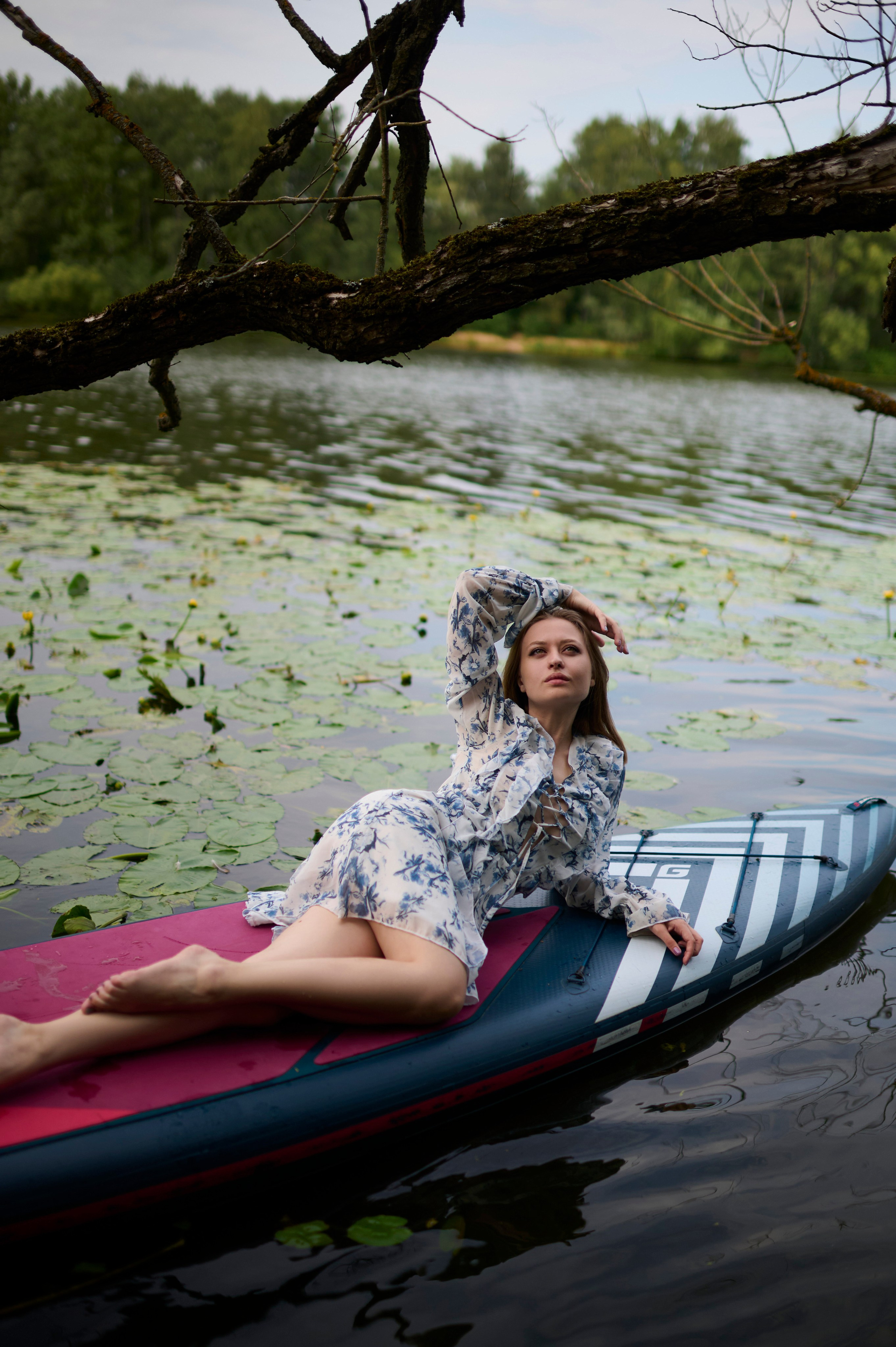 Маша. Фотосъемки на сапах, Москва. Сплавы на сапах