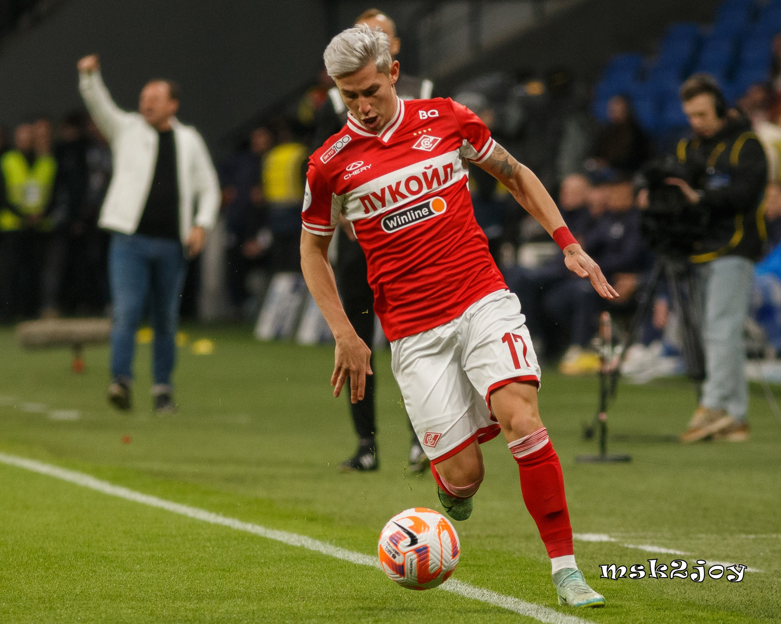 Полузащитник футбольного клуба Спартак Москва Антон Зиньковский. Фотограф - Михаил Тоцкий.