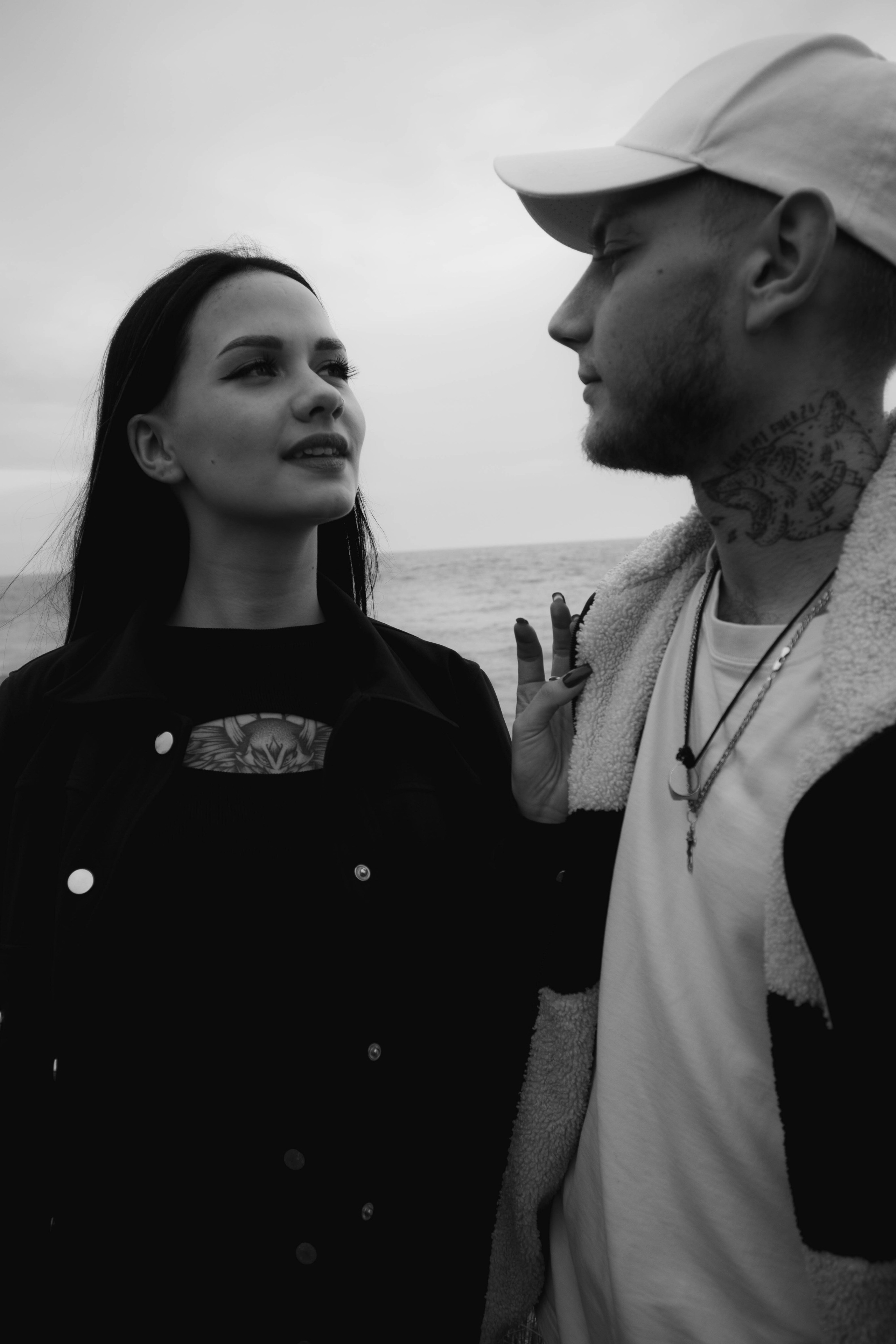 «Сердечные линии». Уличный фотограф Города N