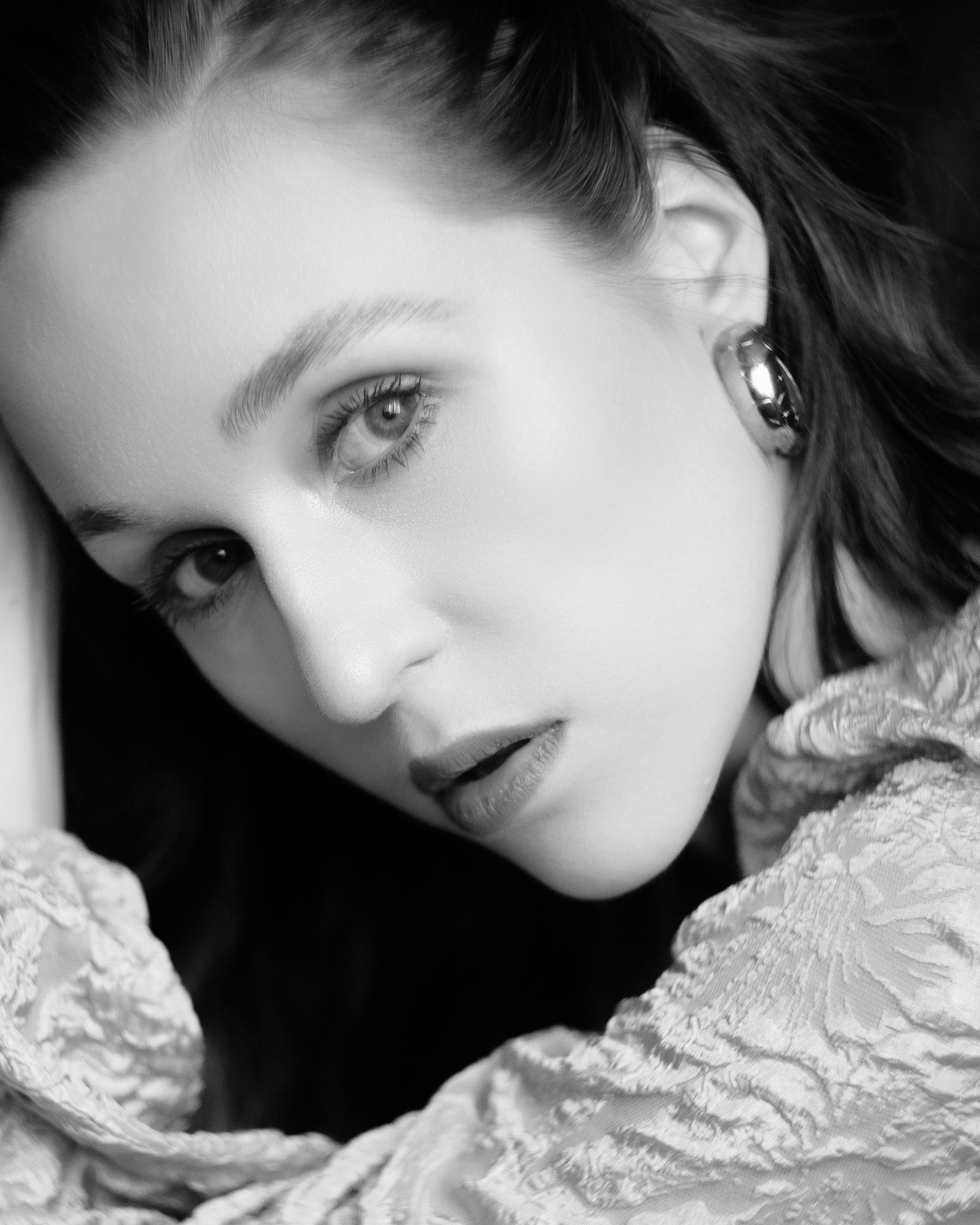 Сквозь'. Свадебный фотограф в Санкт-Петербурге Миша Репина