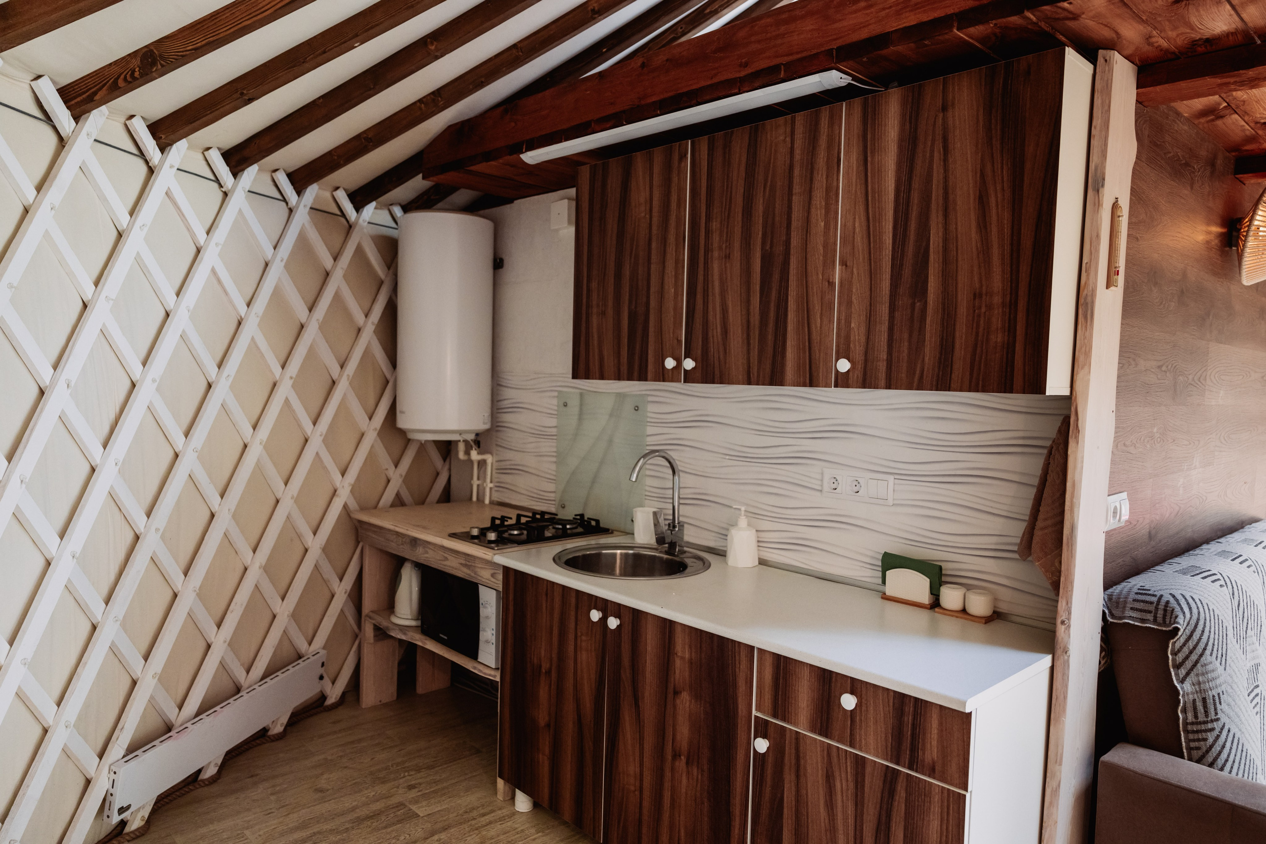 БЕРЕЗКА ВИЛАДЖ | Глэмпинг в Коломне | Юрта «Лесная». ФОТОГРАФ ИРИНА ШАМАТАВА