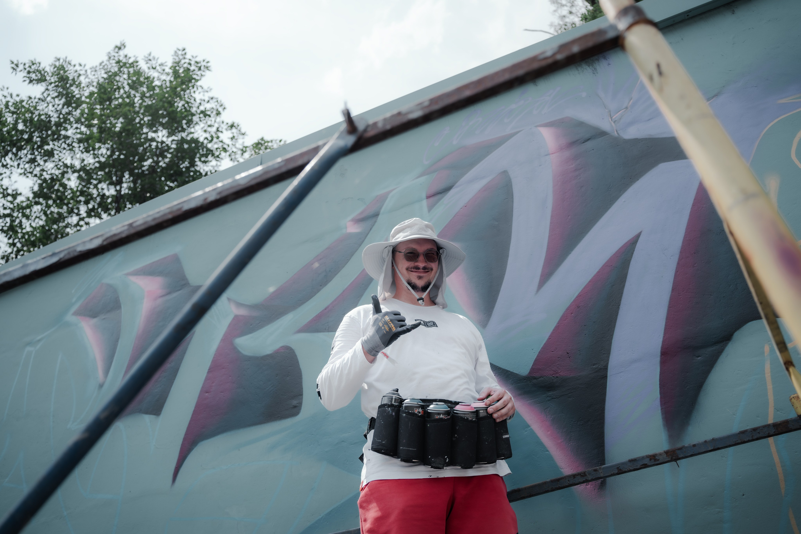 //GROUNDED2025. Автомобильный фотограф