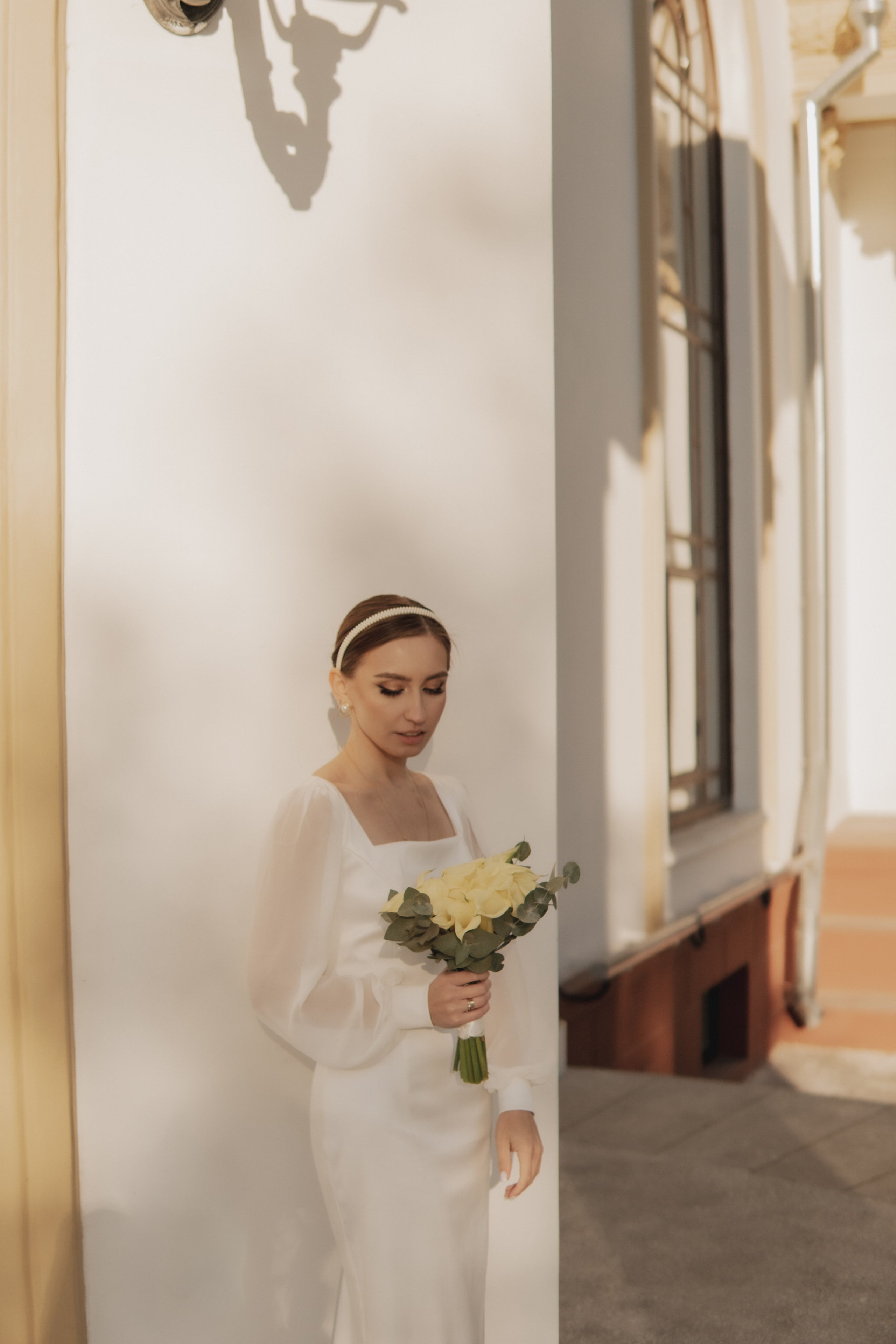 Свадебная прогулка. Мы тонем в лучах нежных объятий. Свадебный и портретный фотограф в Москве, Светлана Янковая