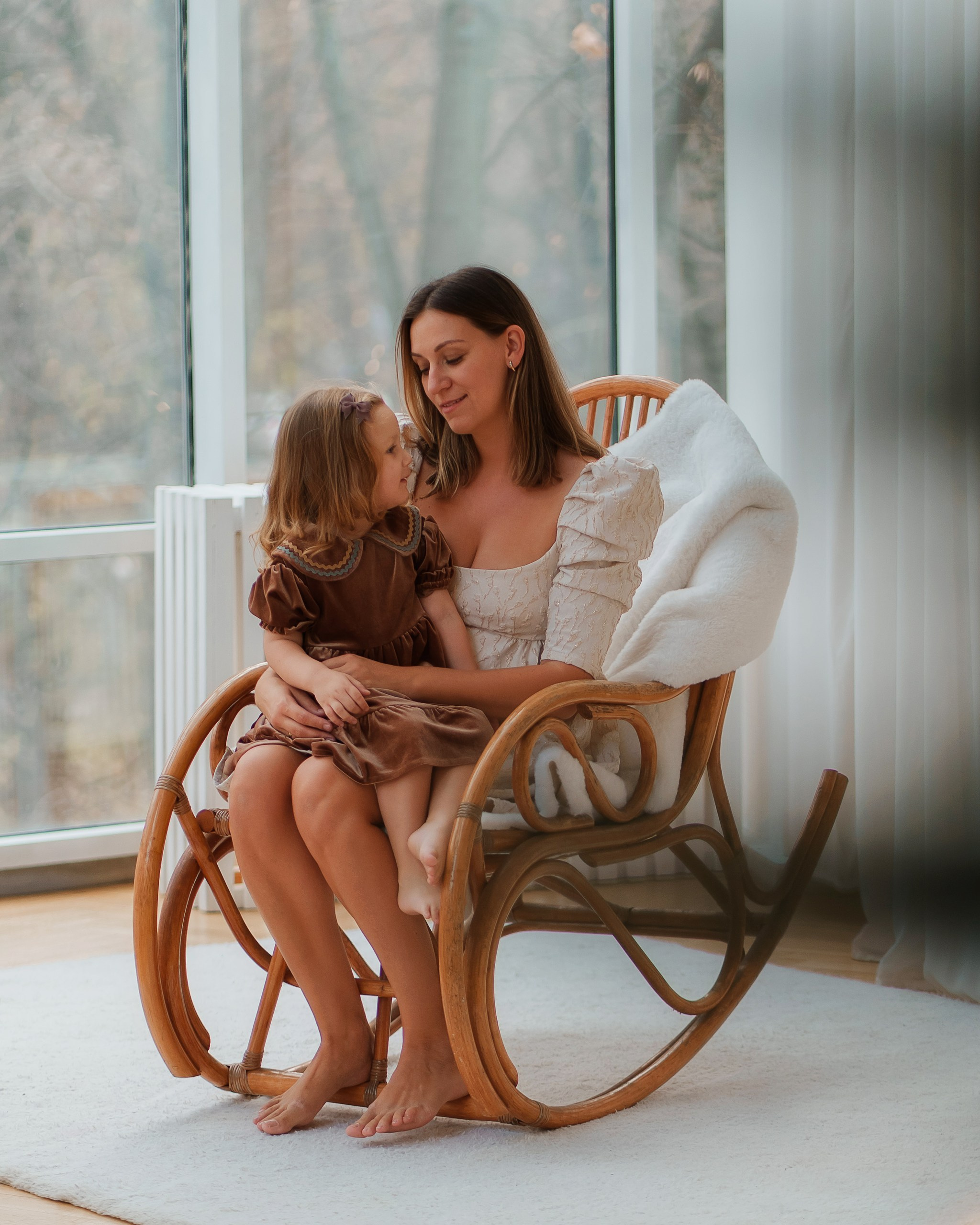 Мать и дитя