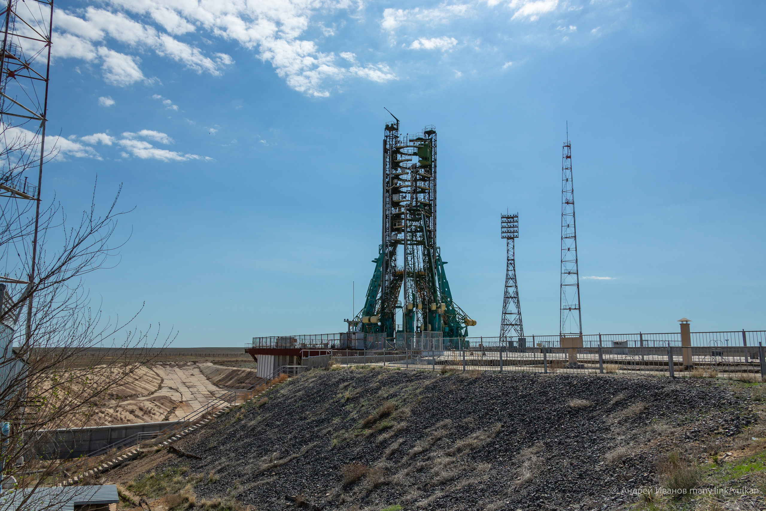 Перелёт на Байконур в 2026 г на самолётах АОН. Фотоальбом показывающий увлекательный мир авиации и мир медведей Андрея Иванова