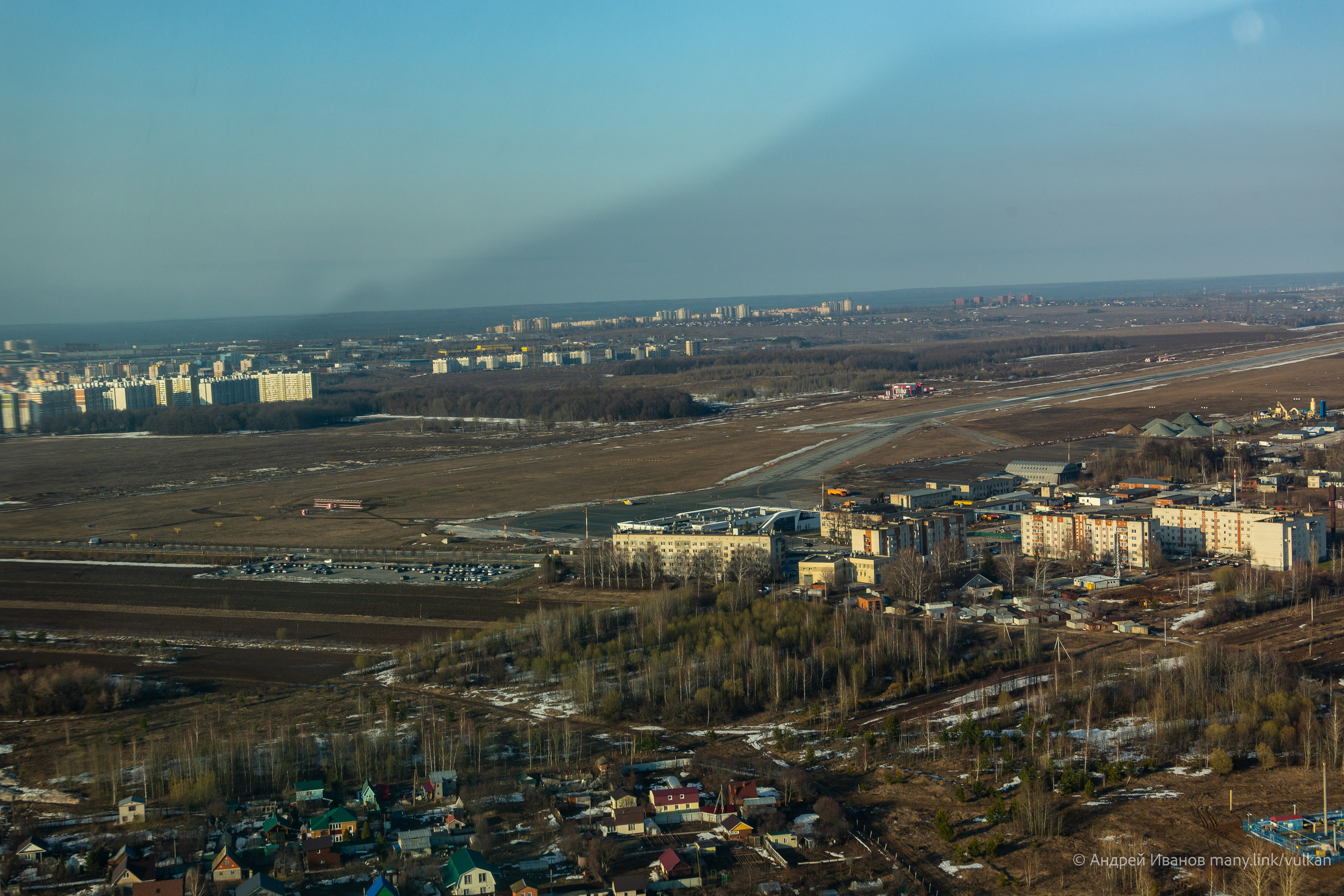 Перелёт на Байконур в 2026 г на самолётах АОН. Фотоальбом показывающий увлекательный мир авиации и мир медведей Андрея Иванова