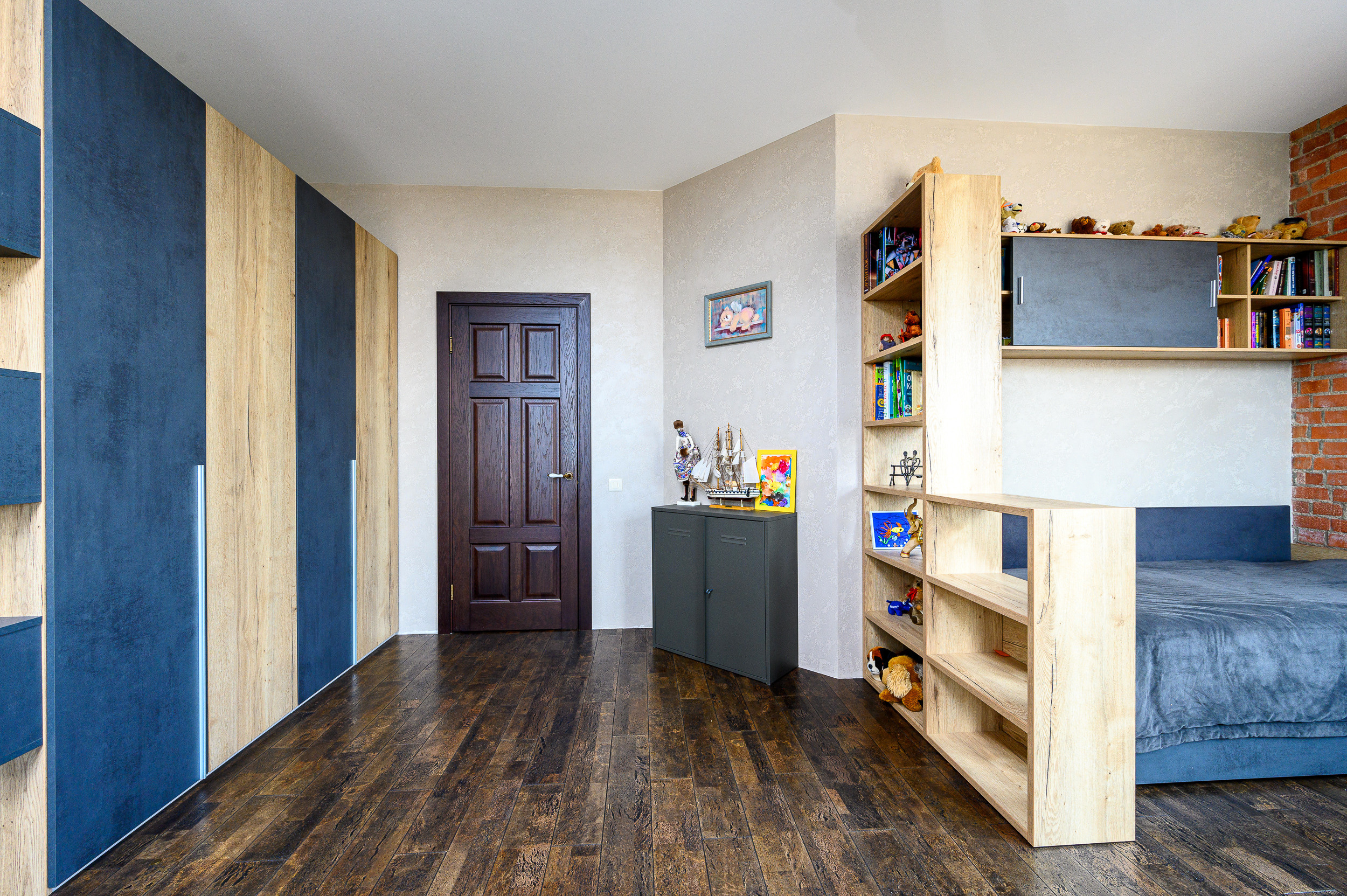 Квартира Санкт-Петербурге. Интерьерный фотограф. Фото- видеосъемка недвижимости Санкт-Петербург