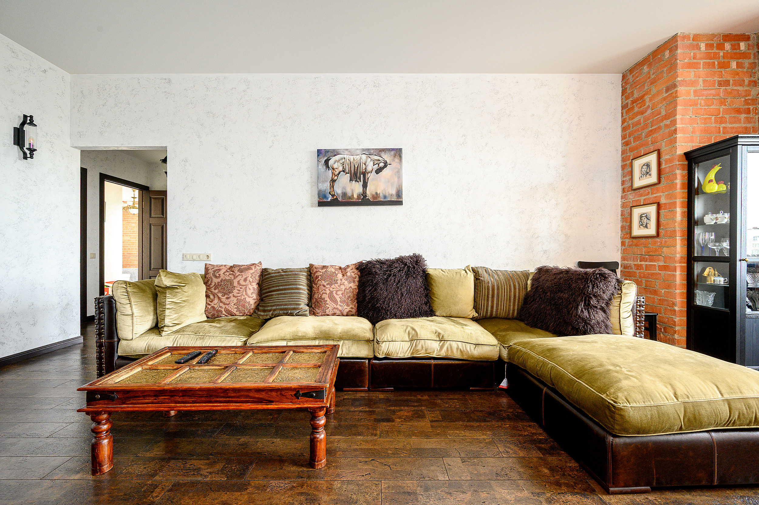 Квартира Санкт-Петербурге. Интерьерный фотограф. Фото- видеосъемка недвижимости Санкт-Петербург