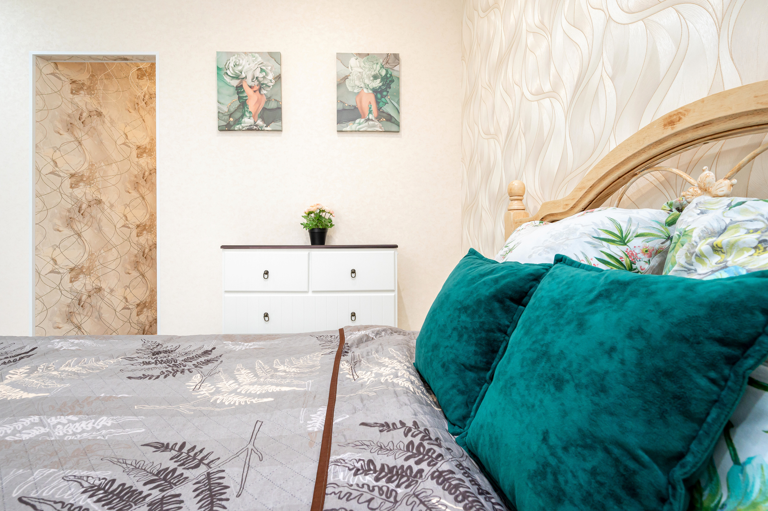 Интересная студия под сдачу в аренду. Интерьерный фотограф. Фото- видеосъемка недвижимости Санкт-Петербург