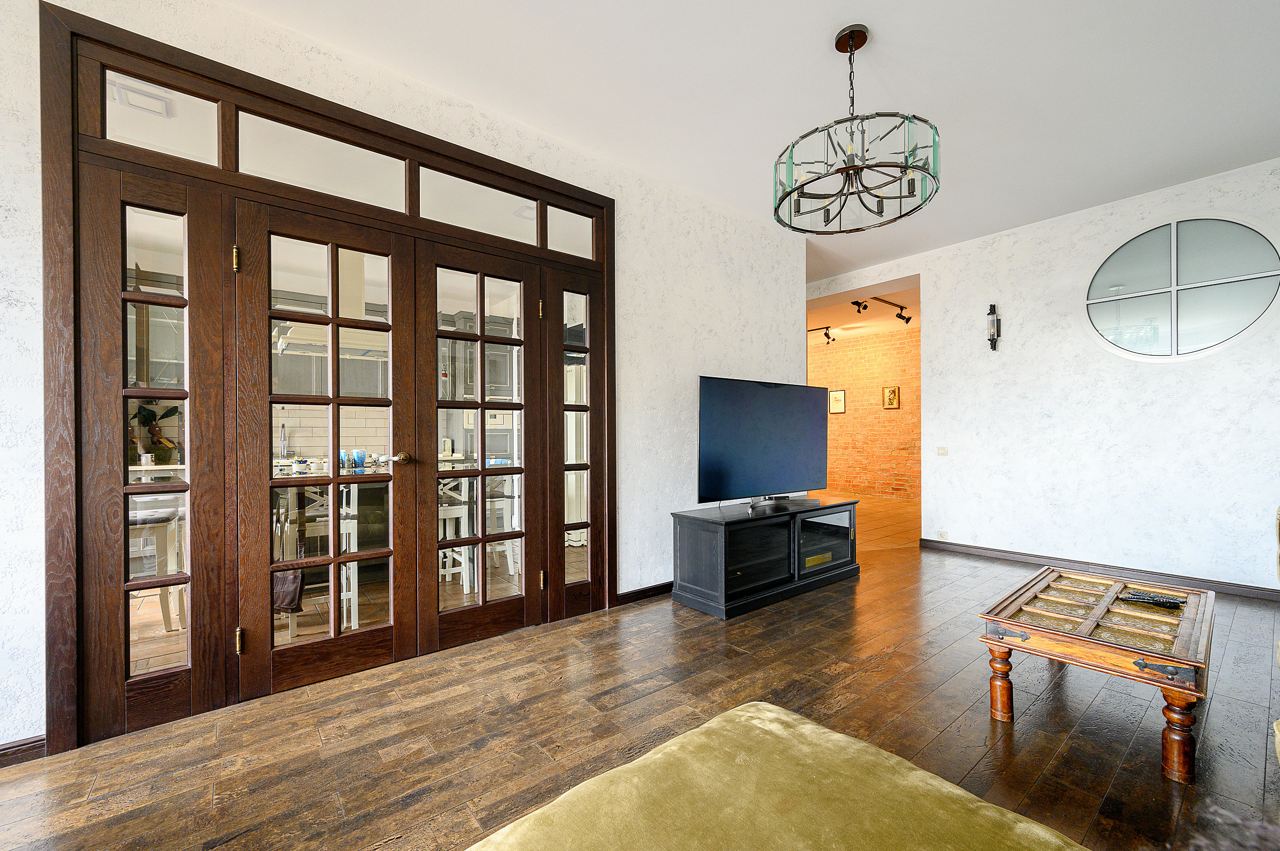 Квартира Санкт-Петербурге. Интерьерный фотограф. Фото- видеосъемка недвижимости Санкт-Петербург