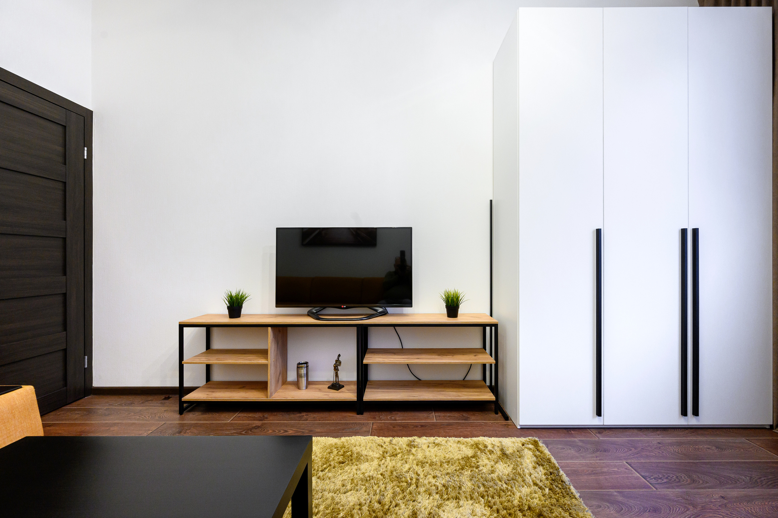 Квартира на продажу. Интерьерный фотограф. Фото- видеосъемка недвижимости Санкт-Петербург