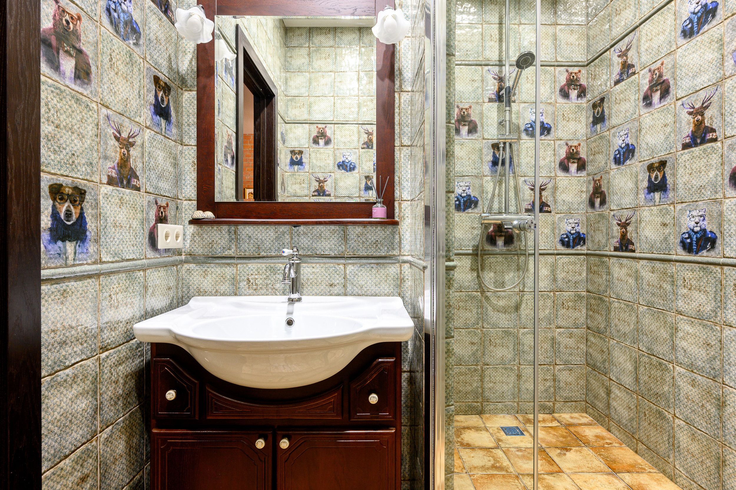 Квартира Санкт-Петербурге. Интерьерный фотограф. Фото- видеосъемка недвижимости Санкт-Петербург