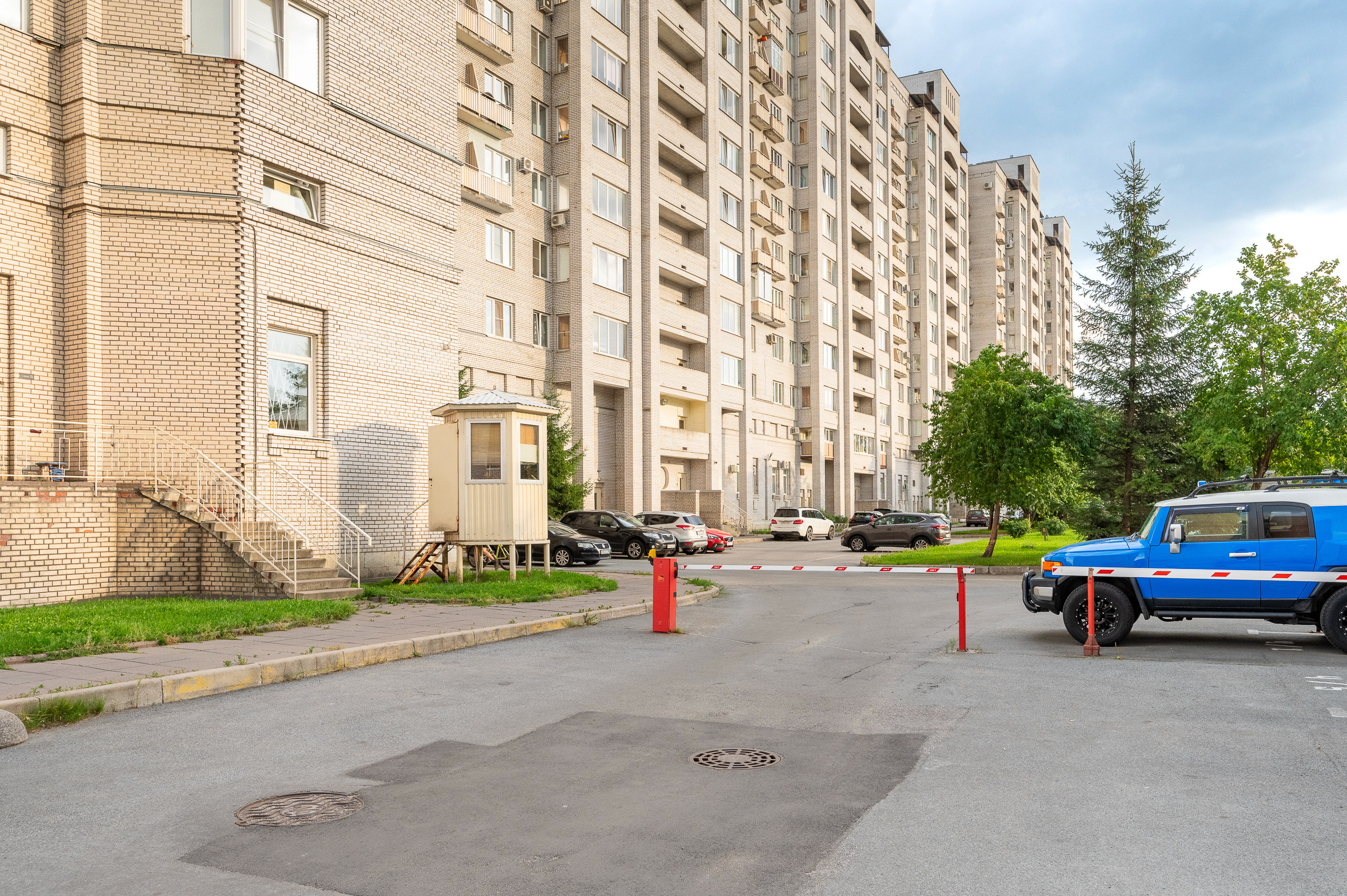 Квартира Санкт-Петербурге. Интерьерный фотограф. Фото- видеосъемка недвижимости Санкт-Петербург