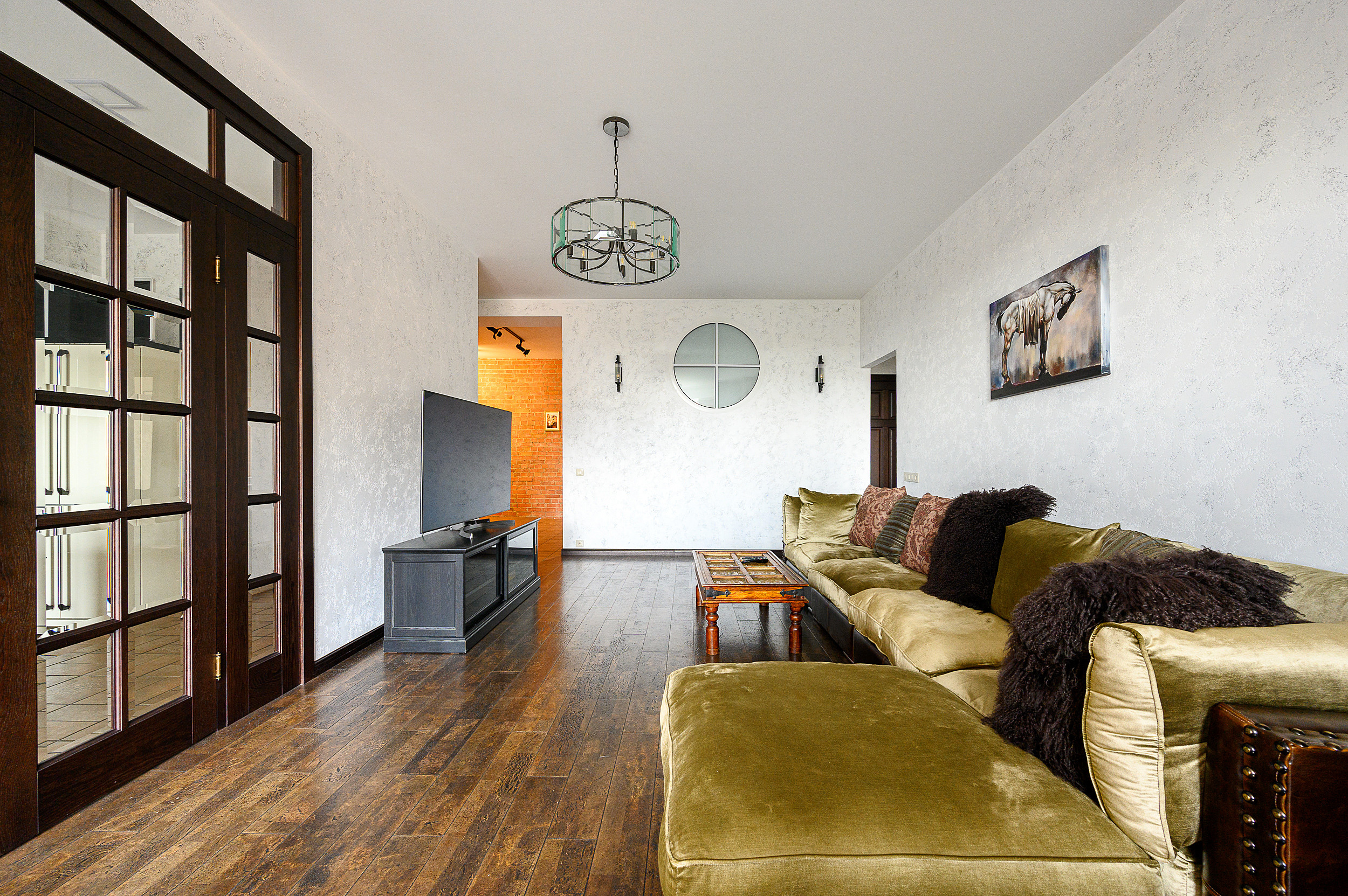 Квартира Санкт-Петербурге. Интерьерный фотограф. Фото- видеосъемка недвижимости Санкт-Петербург