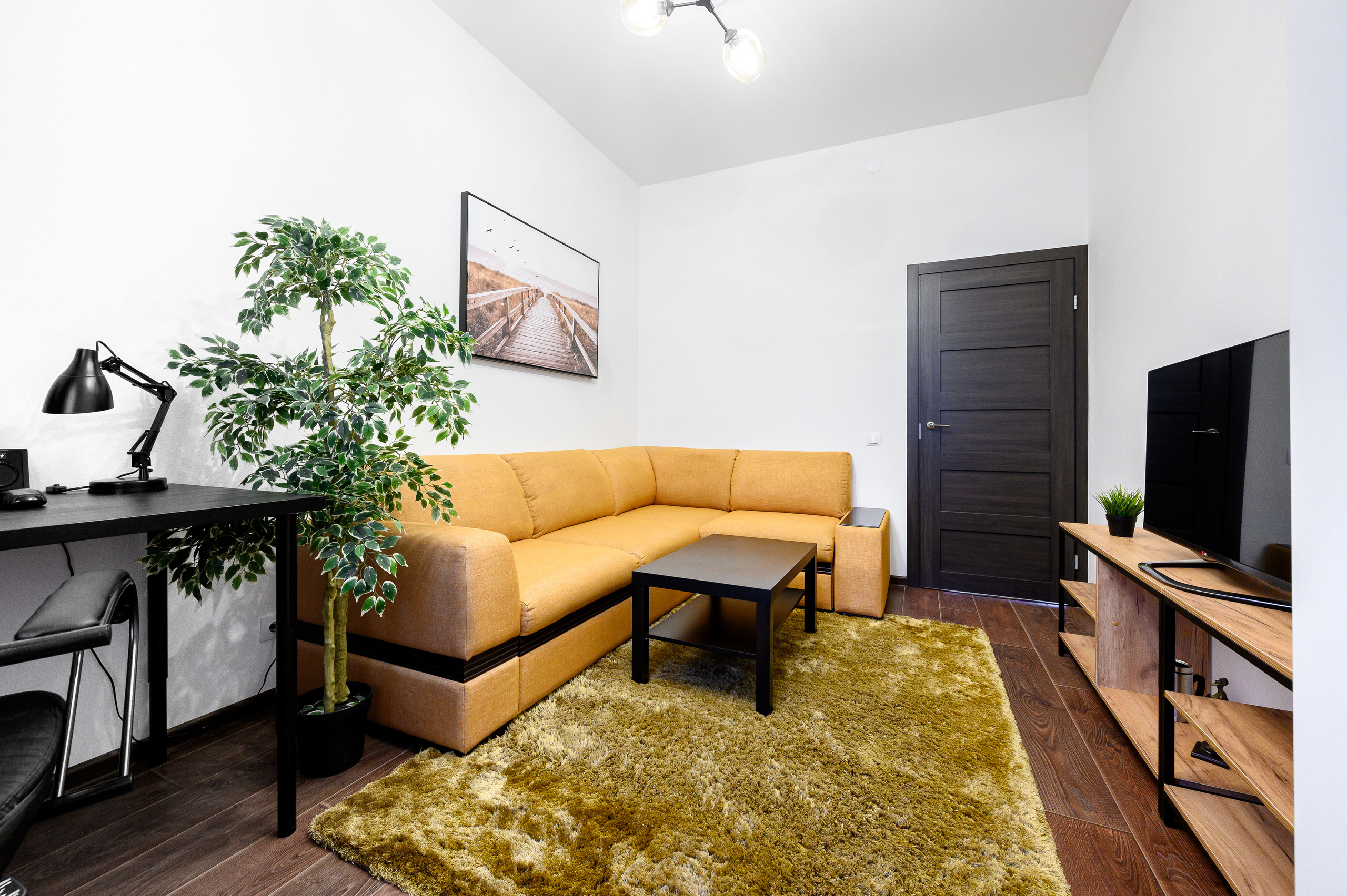 Квартира на продажу. Интерьерный фотограф. Фото- видеосъемка недвижимости Санкт-Петербург