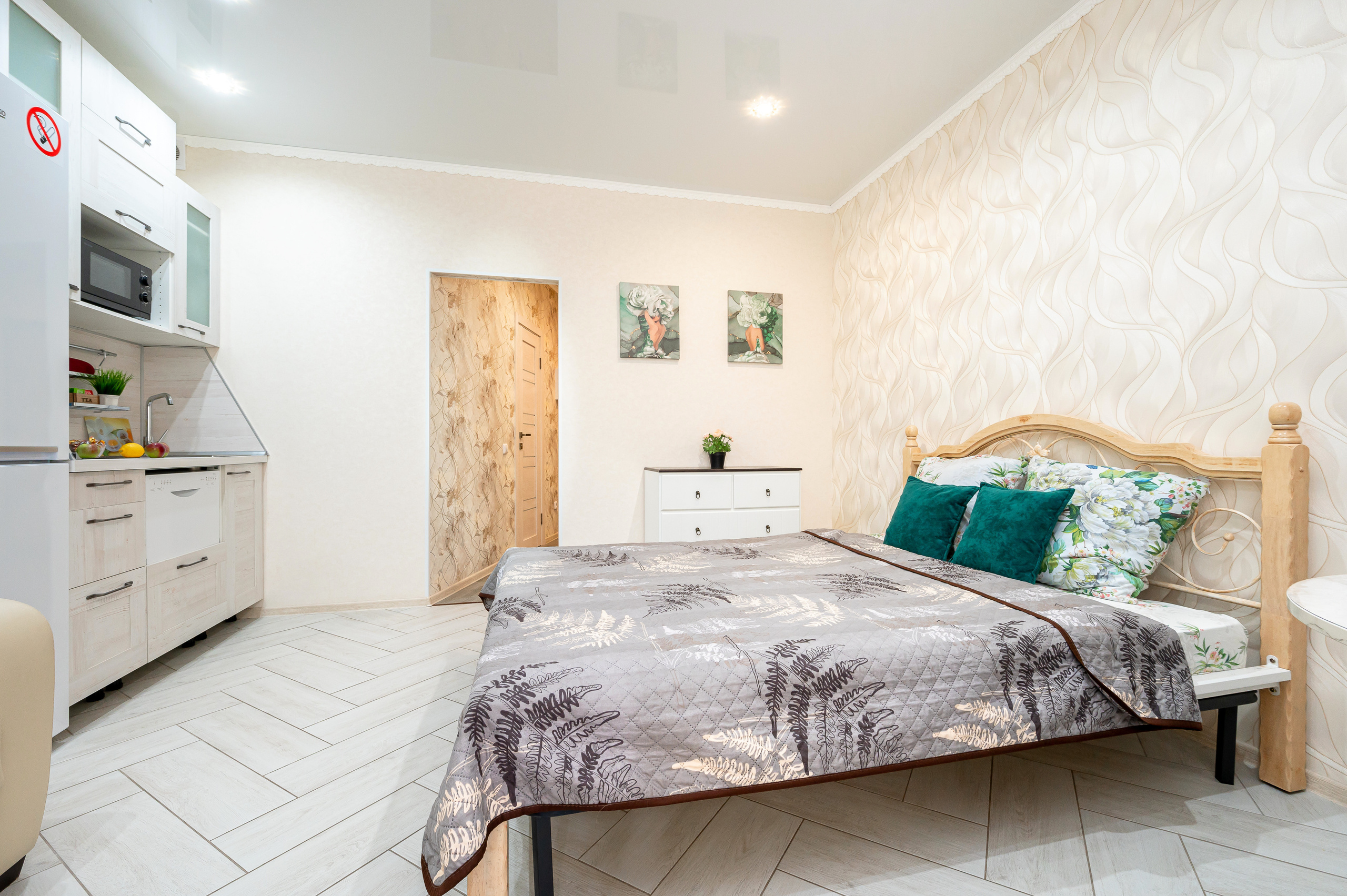 Интересная студия под сдачу в аренду. Интерьерный фотограф. Фото- видеосъемка недвижимости Санкт-Петербург