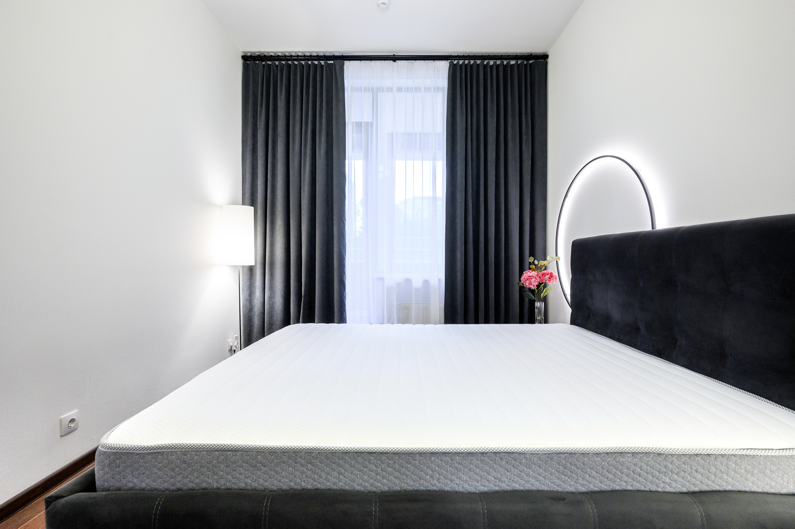 Квартира на продажу. Интерьерный фотограф. Фото- видеосъемка недвижимости Санкт-Петербург