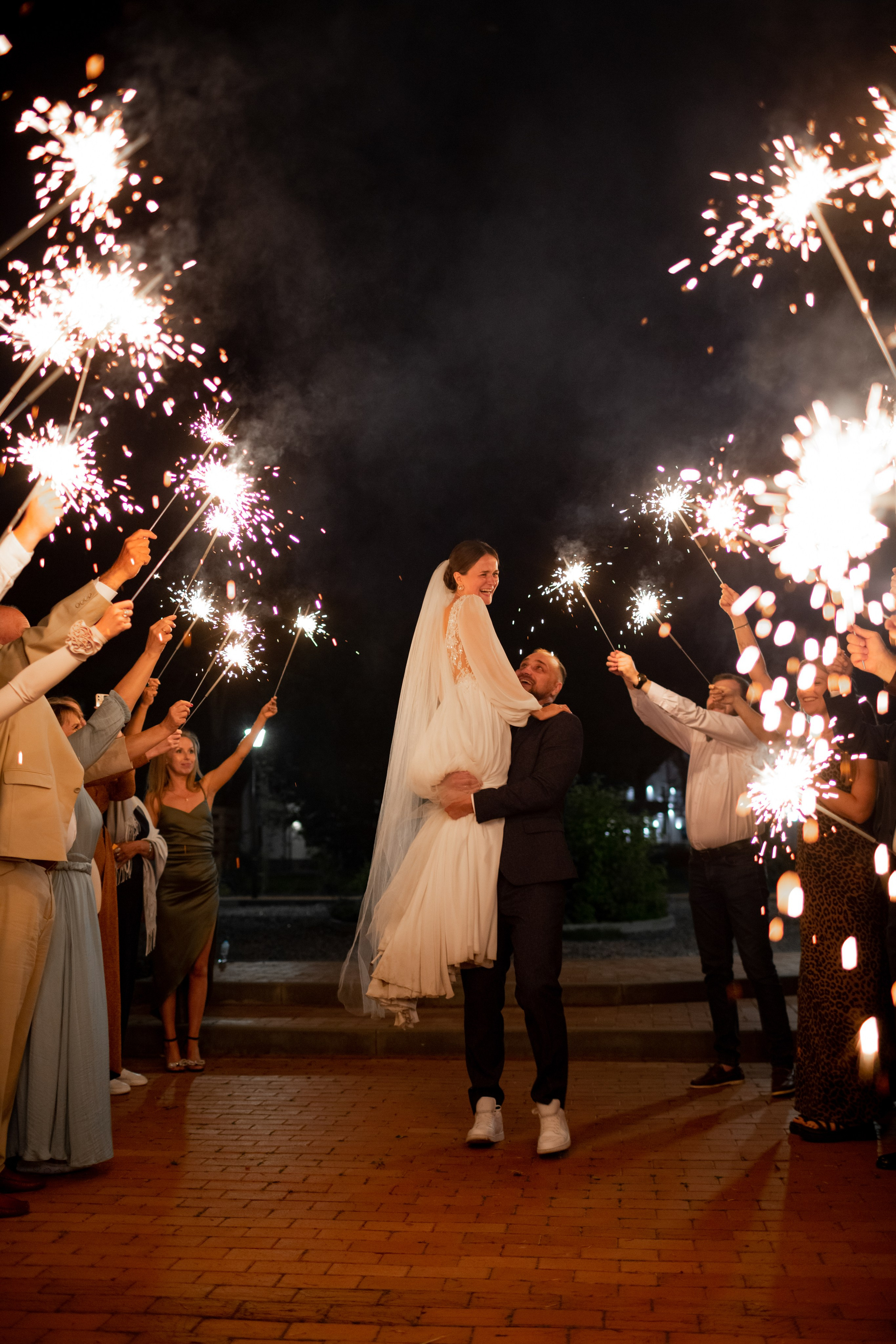 Свадебная фотопрогулка в Пушкине. Свадебный фотограф Кирилл Белый