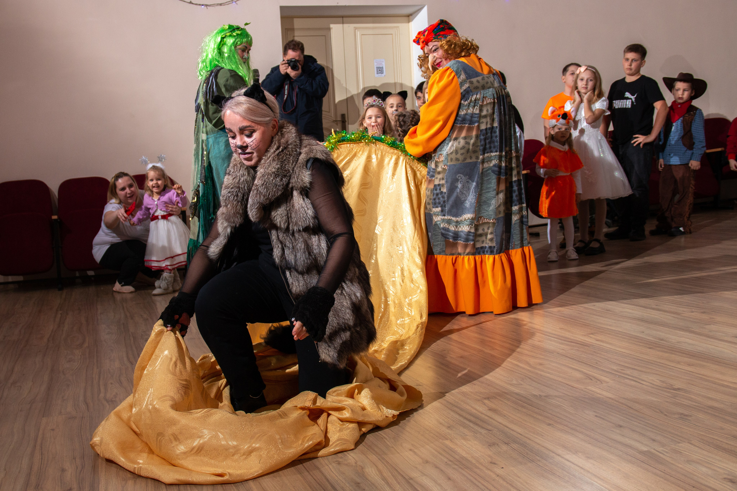 Новогодний утренник ДК Строитель 25.12.2023 г. г. Новоалександровск. Главная