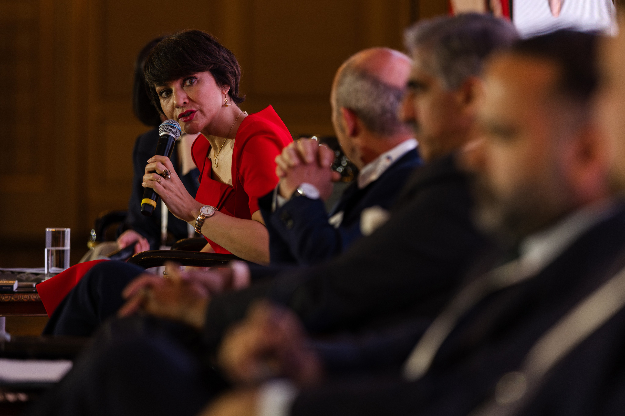 RIAC 2025. Свадебный репортажный фотограф в Москве