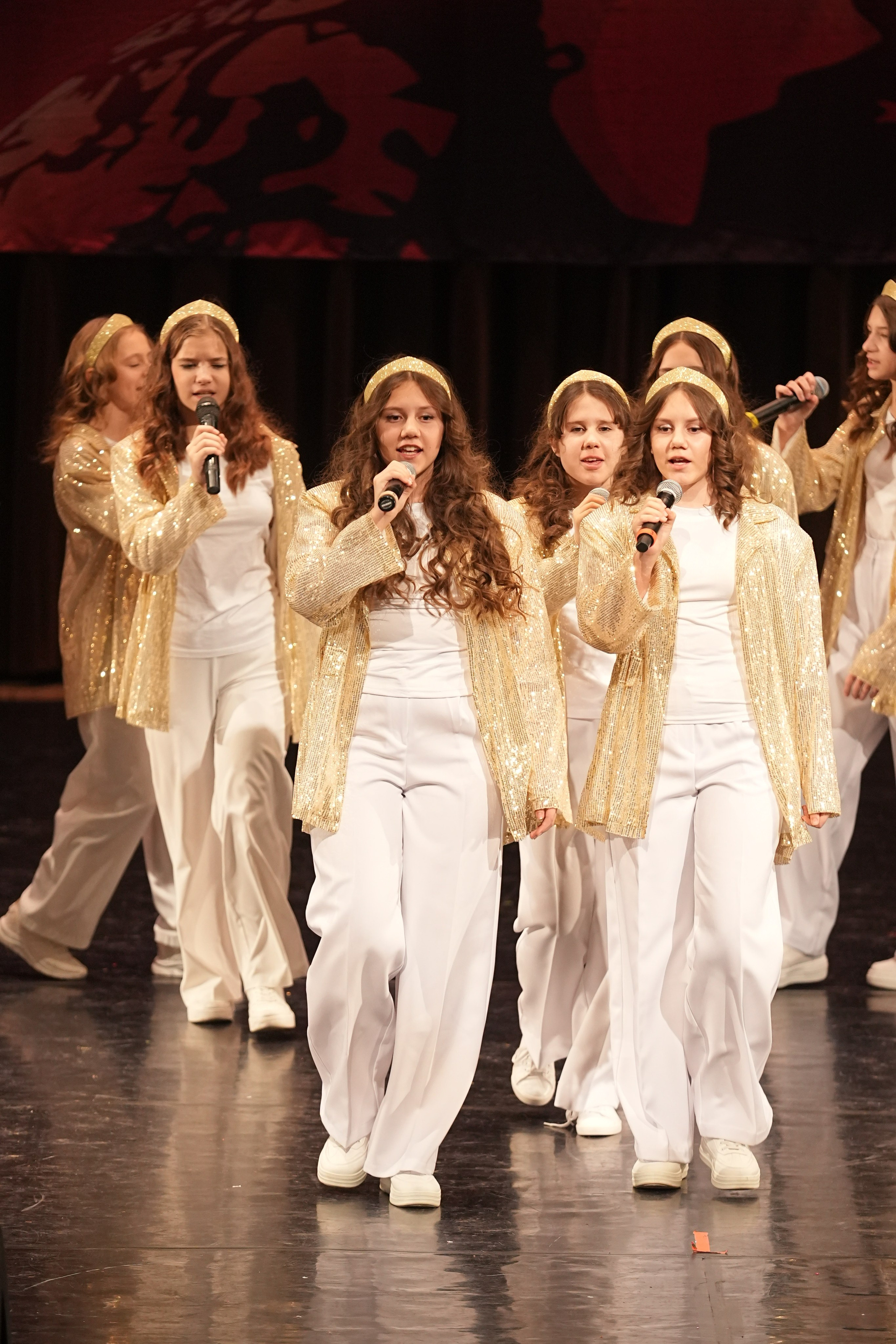 7 декабря, блок 3, г. Москва. Золотое яблочко