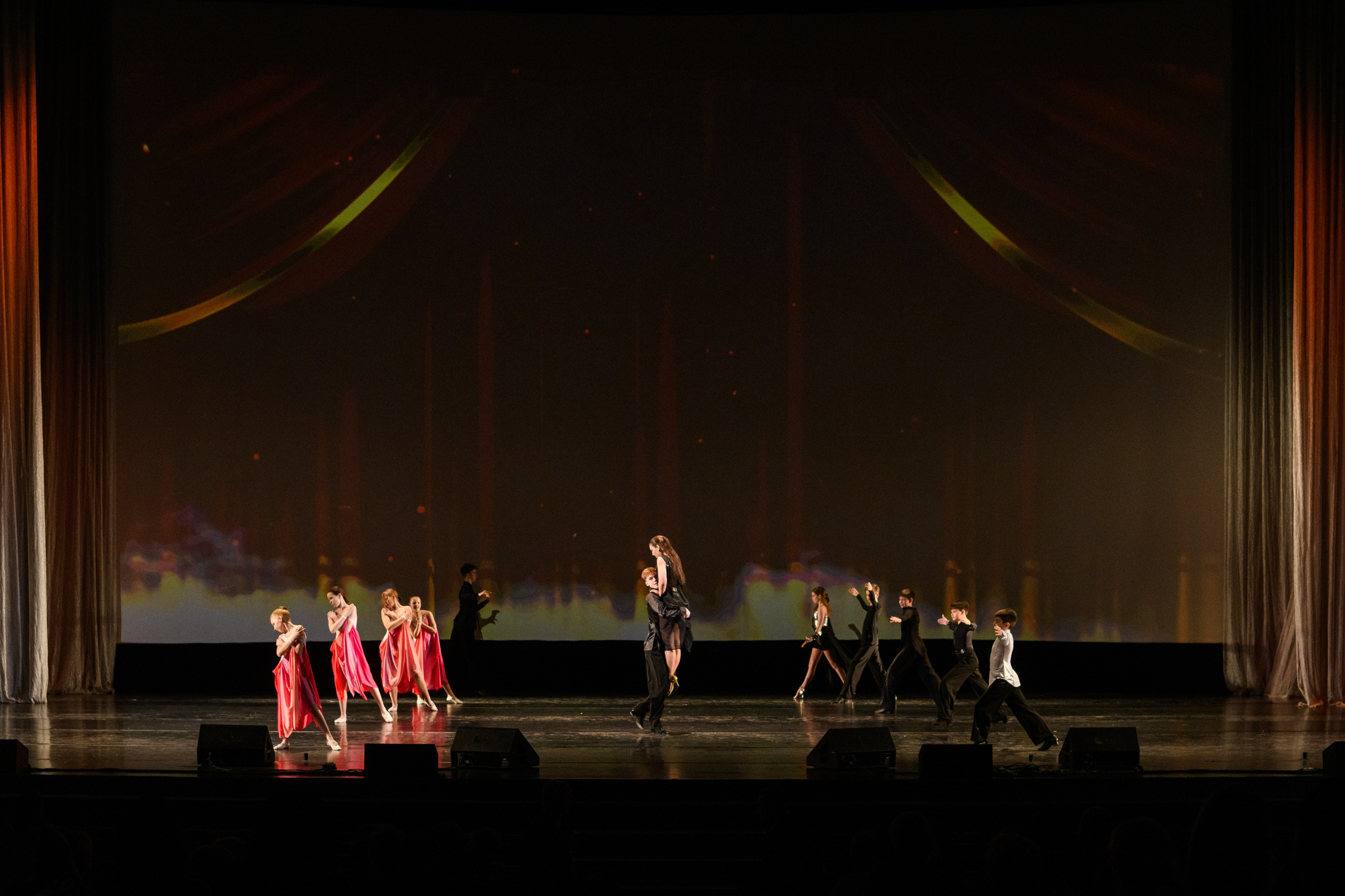 23 апреля, часть 2, БКЗ Октябрьский, г. Санкт-Петербург. Золотое яблочко