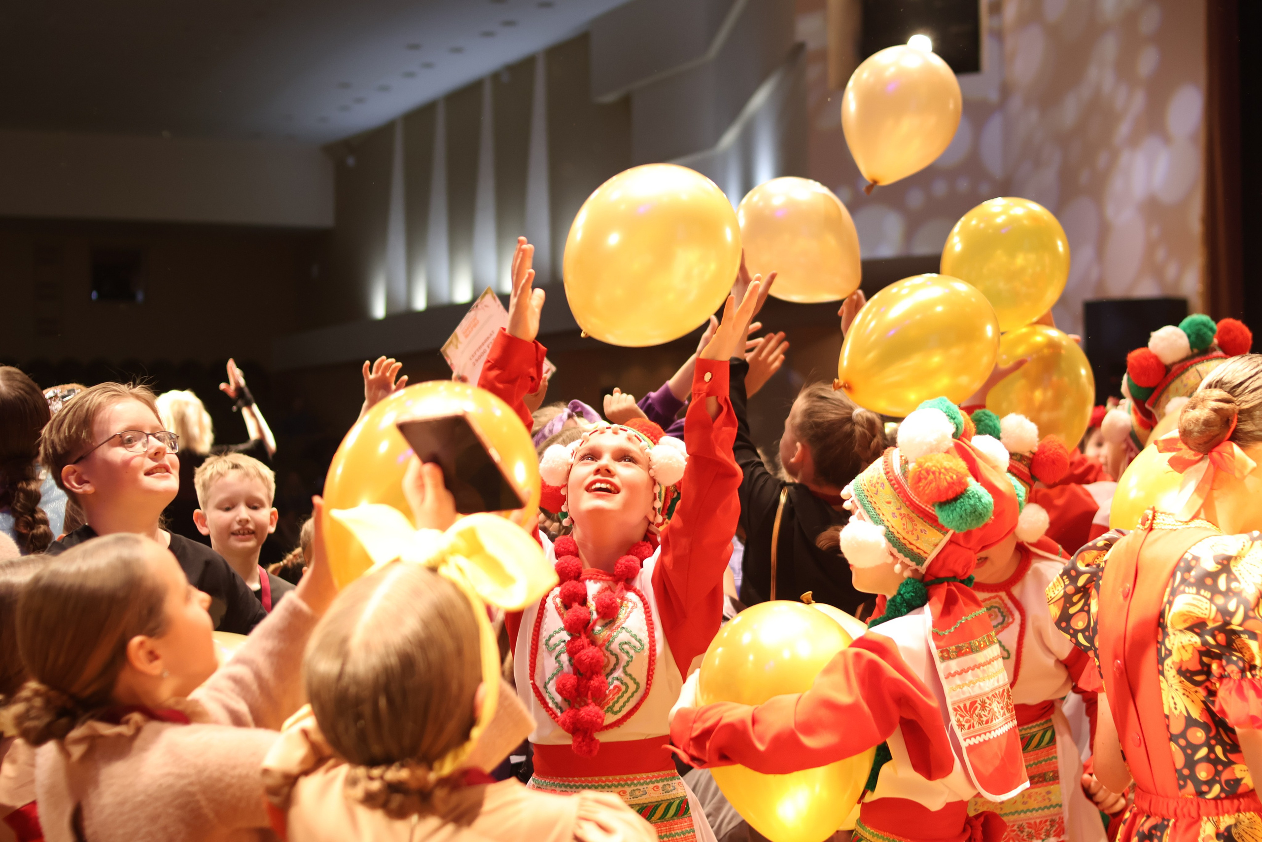 13 апреля, г. Томск. Золотое яблочко