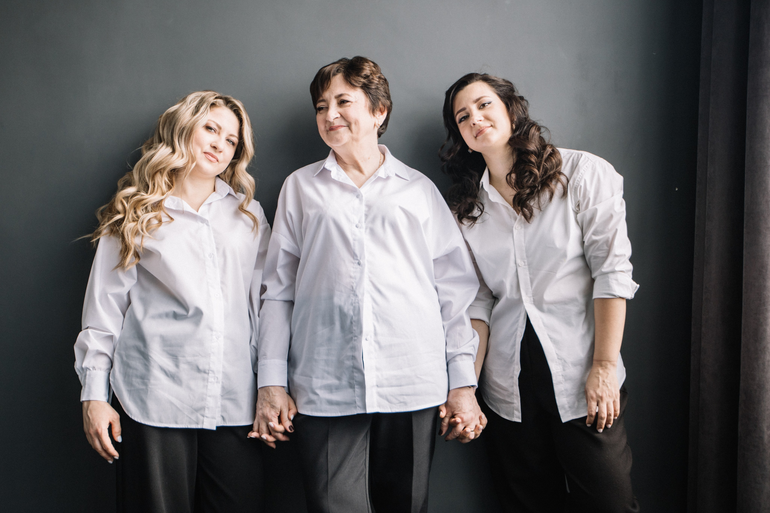 Настя, Маша и Мама. Главная