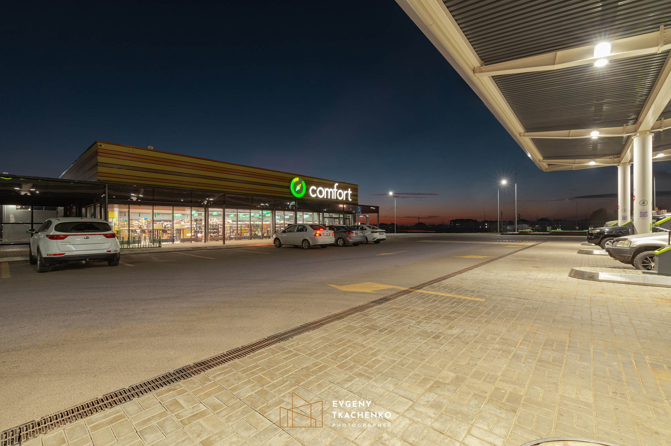 АЗС Compass. Архитектурный и интерьерный фотограф в Казахстане