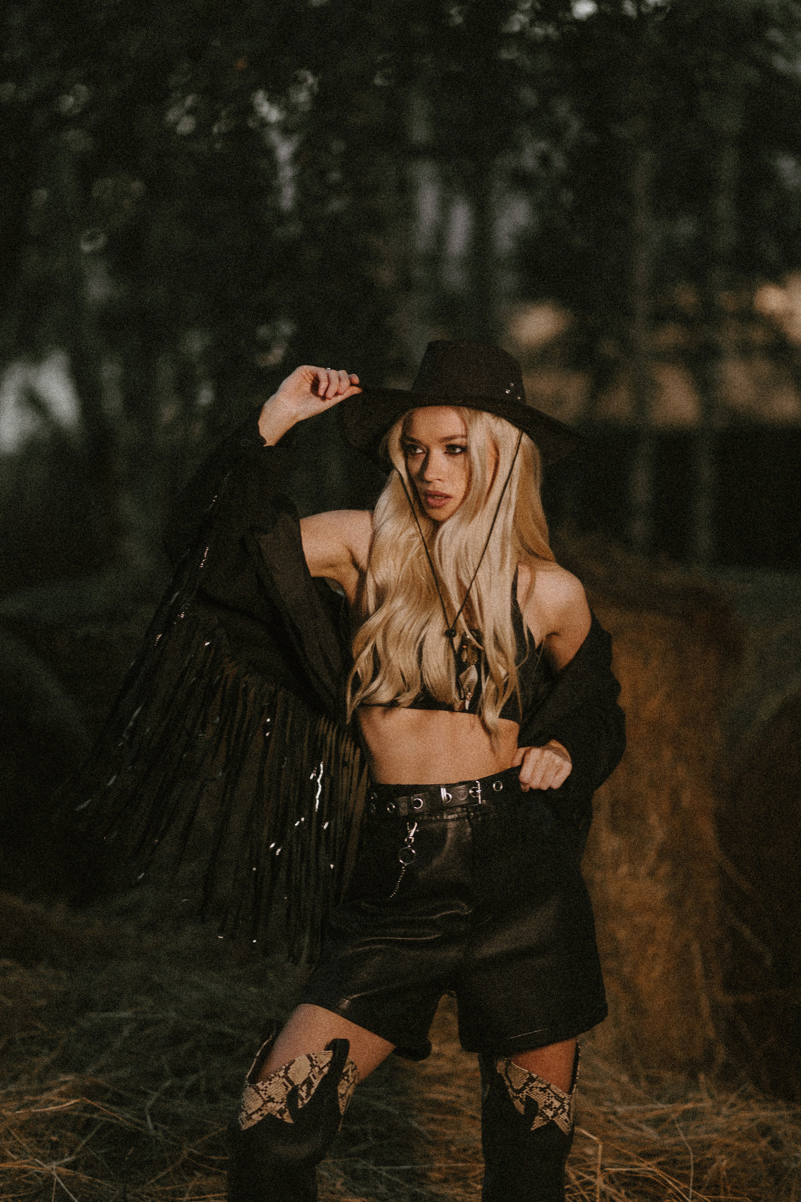 Надя «Вестерн». Павел Померанцев