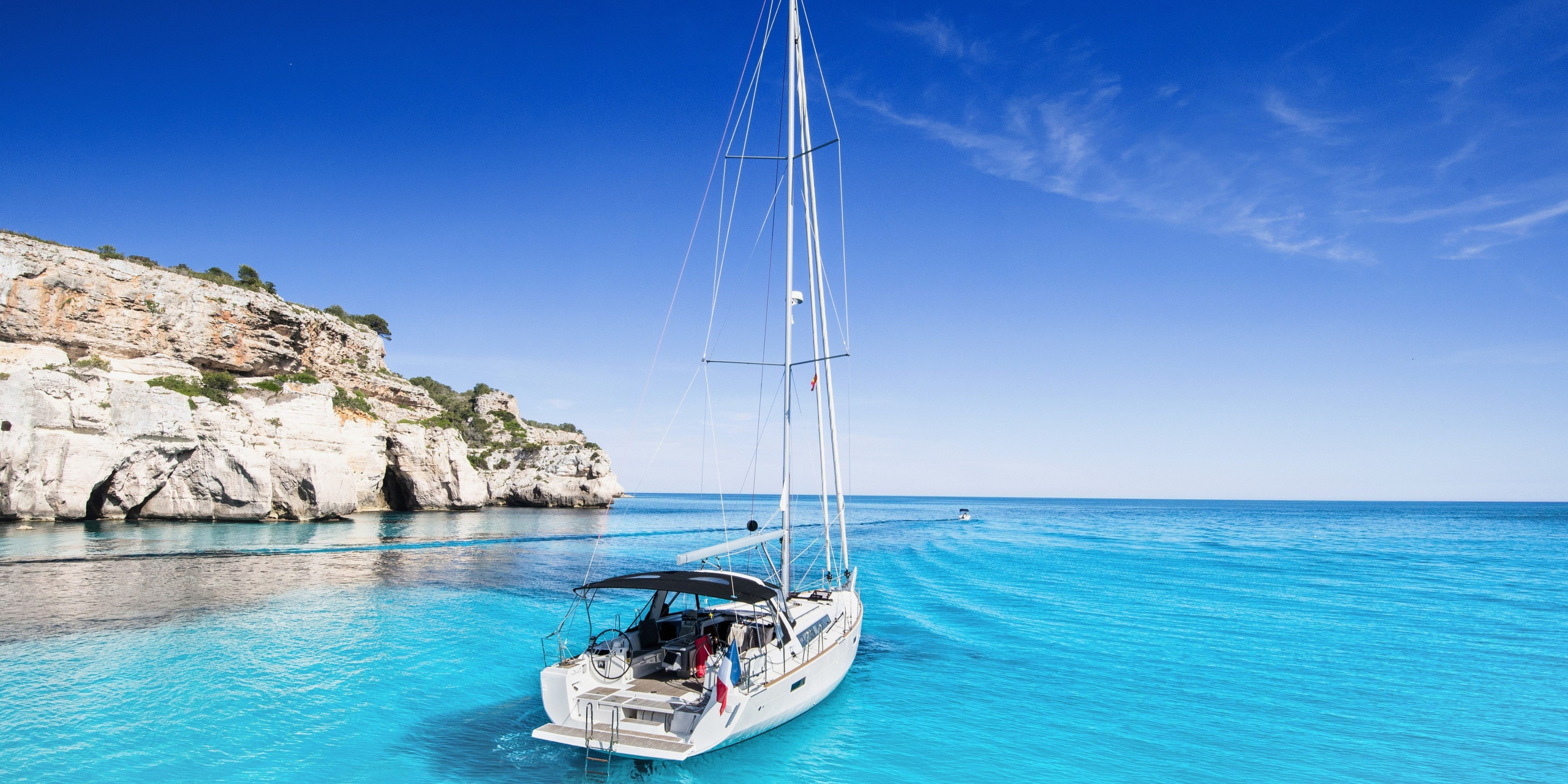 Аренда от эконом Катеров до премиум Яхт в Сочи. Сделаем ваш отдых незабываемым!