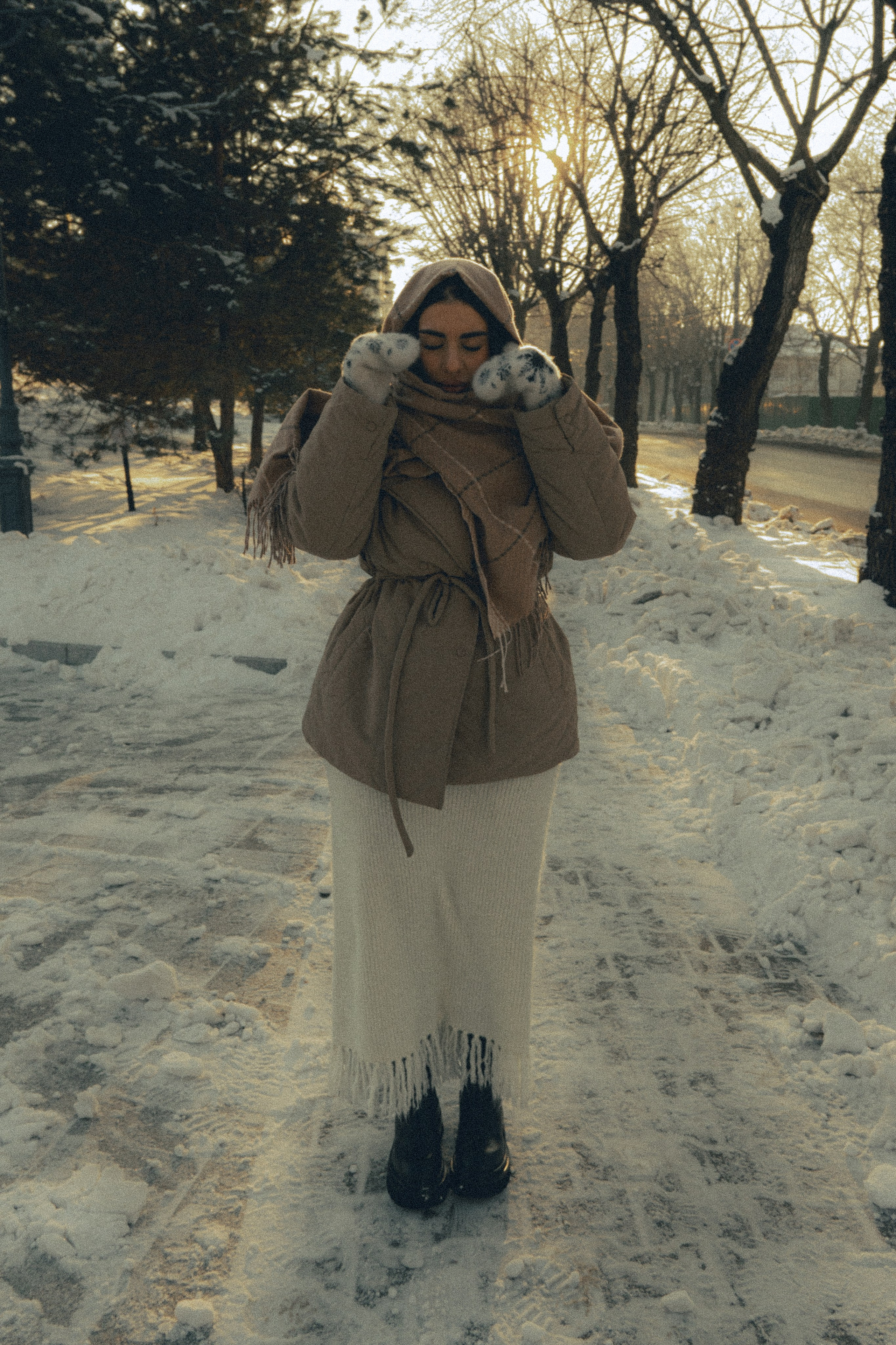 Женский портрет в городе — стиль и динамика уличной съёмки. Фотограф в Хабаровске Дмитрий Лемешков