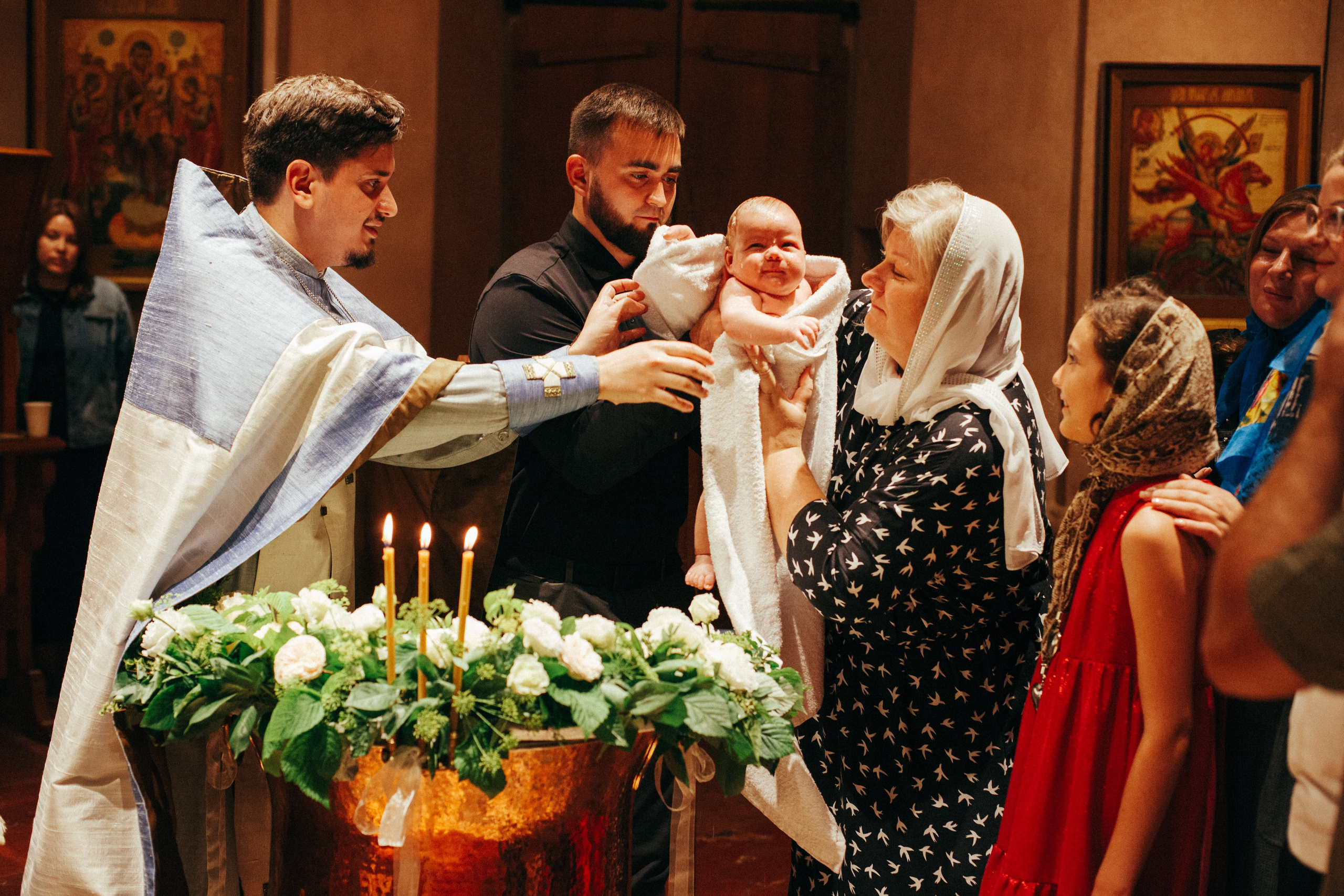 Крещение в храме Антипы, стиль «Kodachrome 64». Фотограф на крещение/венчание